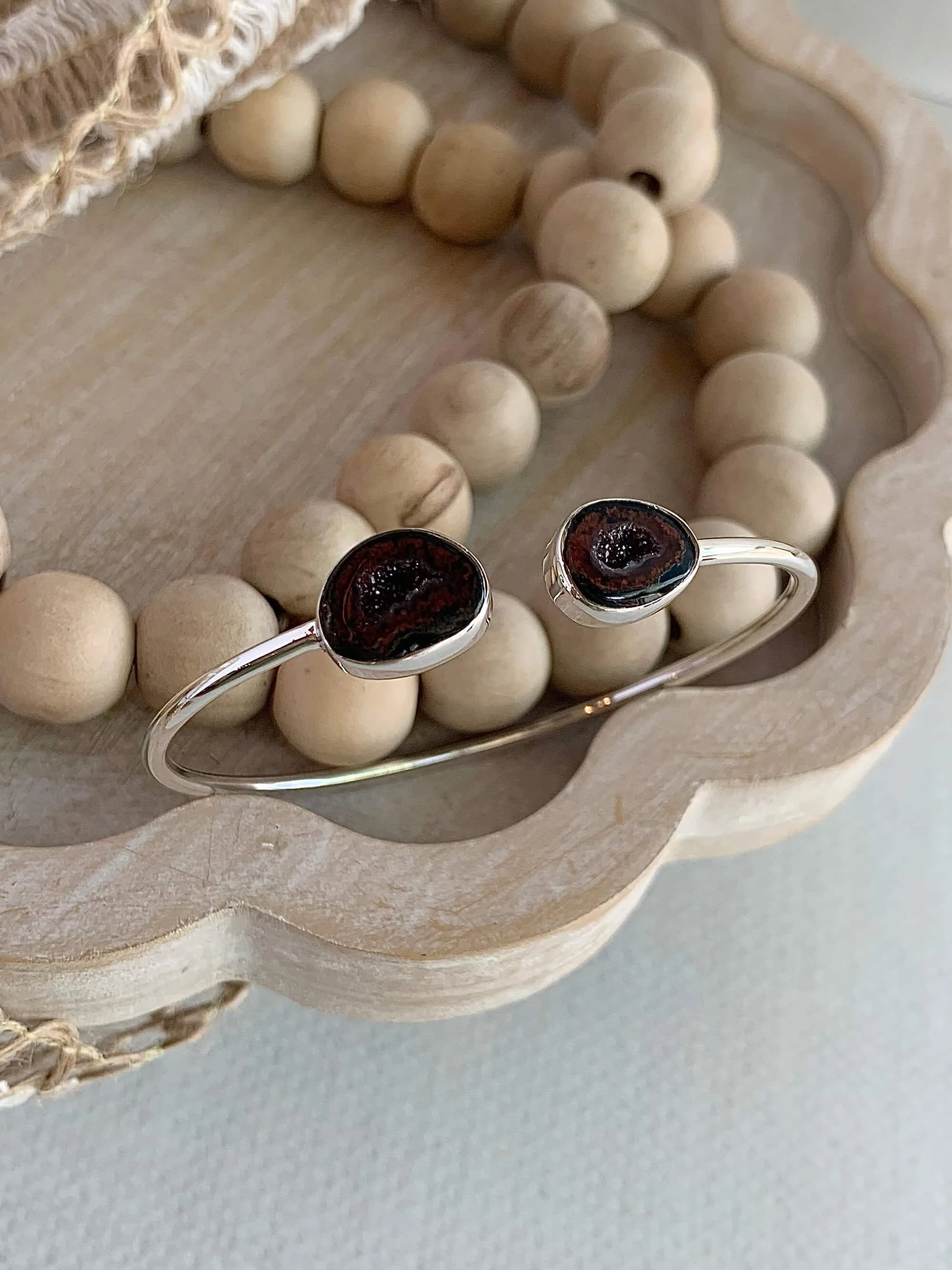 Coconut Geode Silver Twist Bracelet