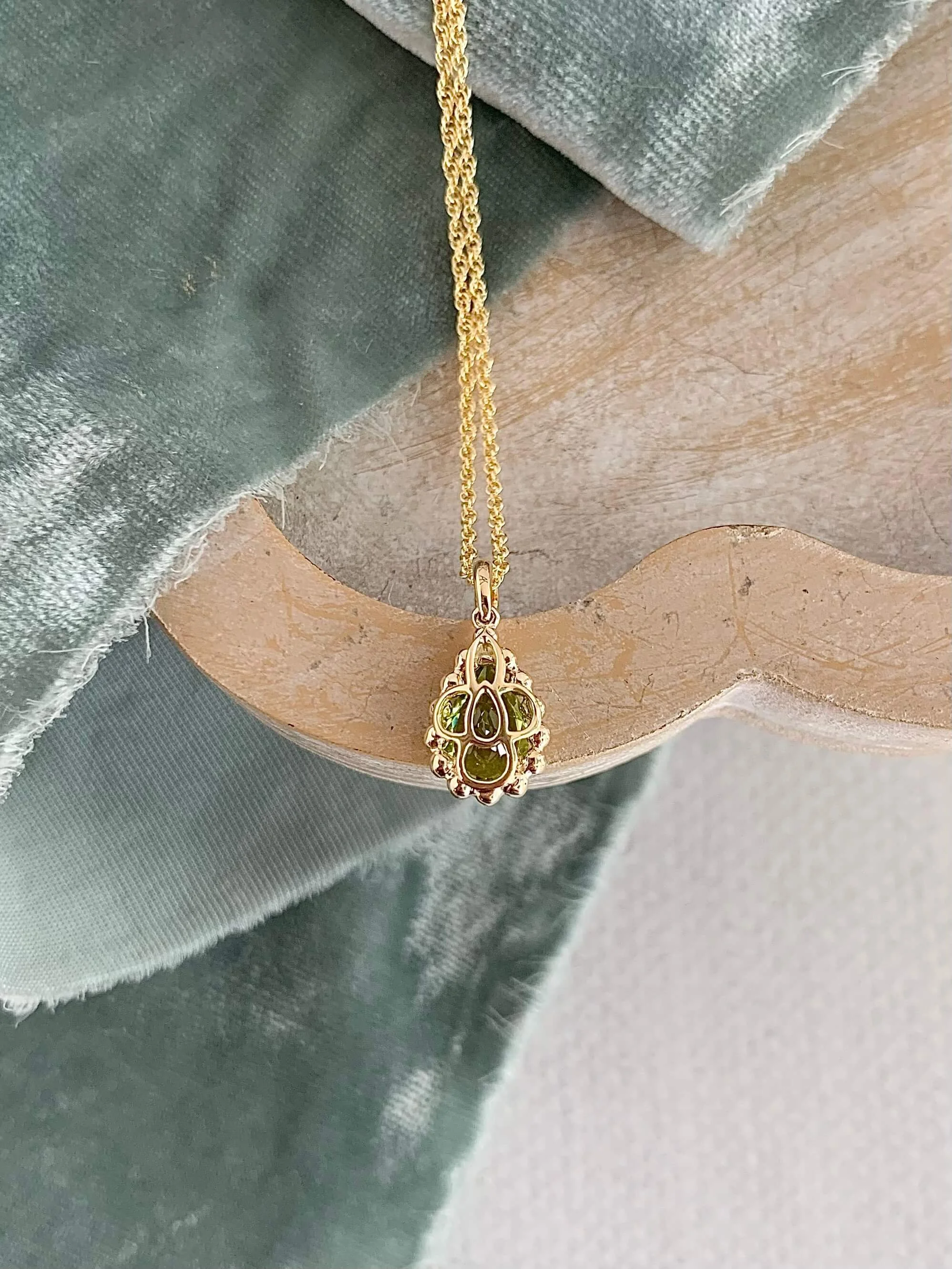 Spring Green Peridot 14k Yellow Gold Necklace