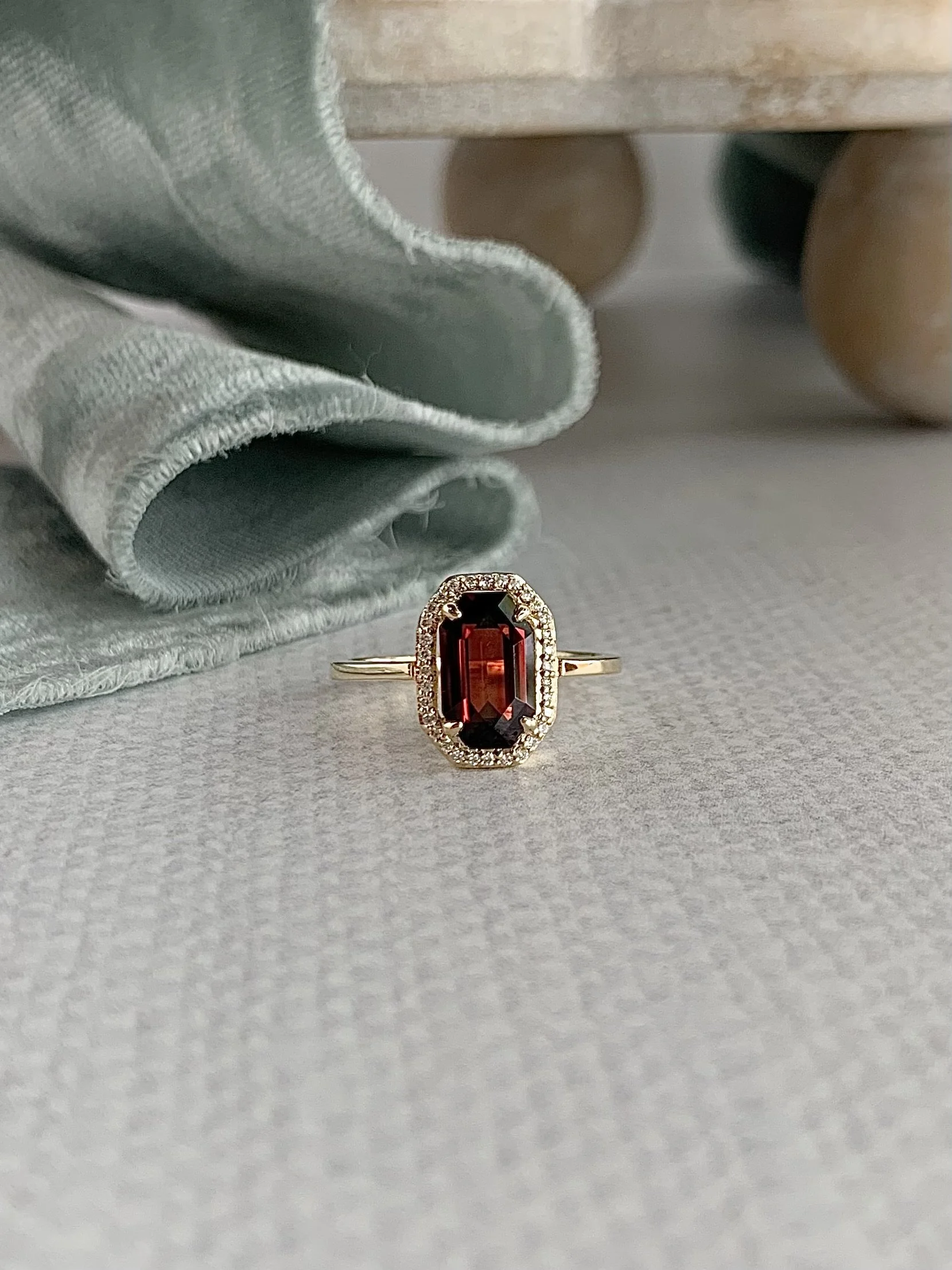 Duchess Garnet Diamond 14k Yellow Gold Ring