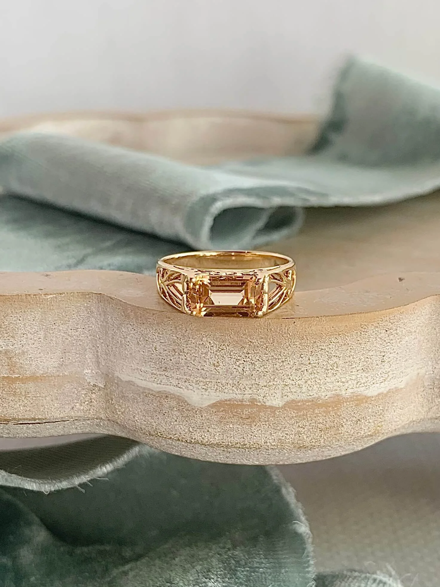 East West Imperial Topaz 14k Yellow Gold Ring