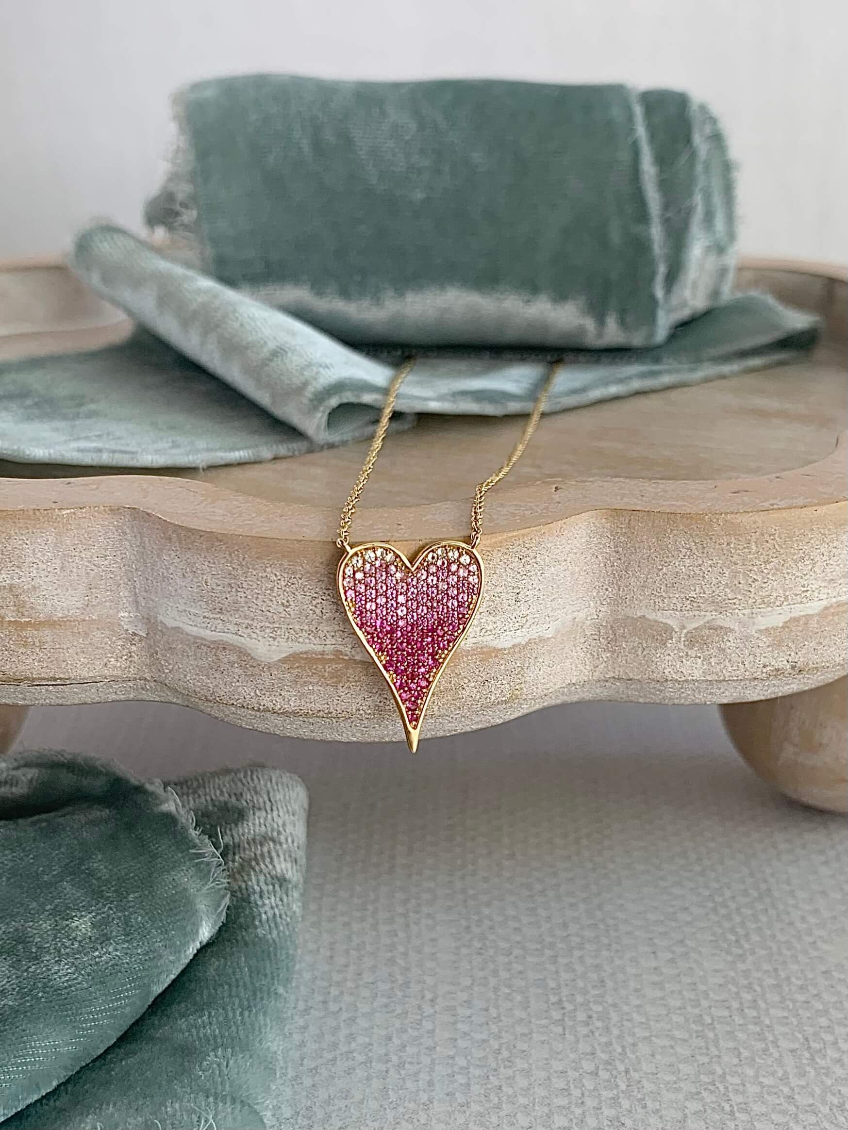 Sweetheart Pink & White Gold Sapphire Ombre Heart 18k Yellow Gold Necklace