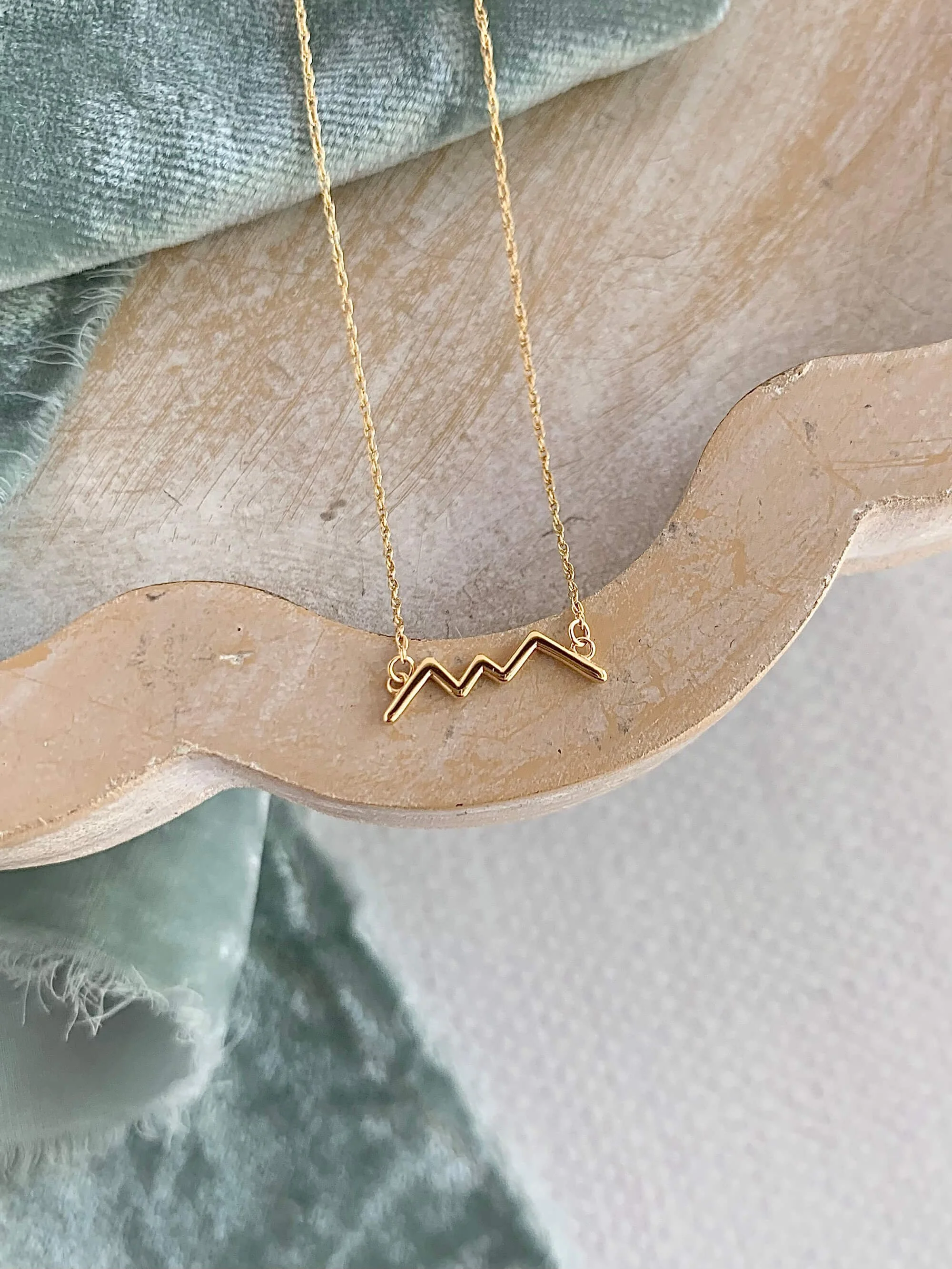 Livin on Mountain Time 14k Yellow Gold Necklace