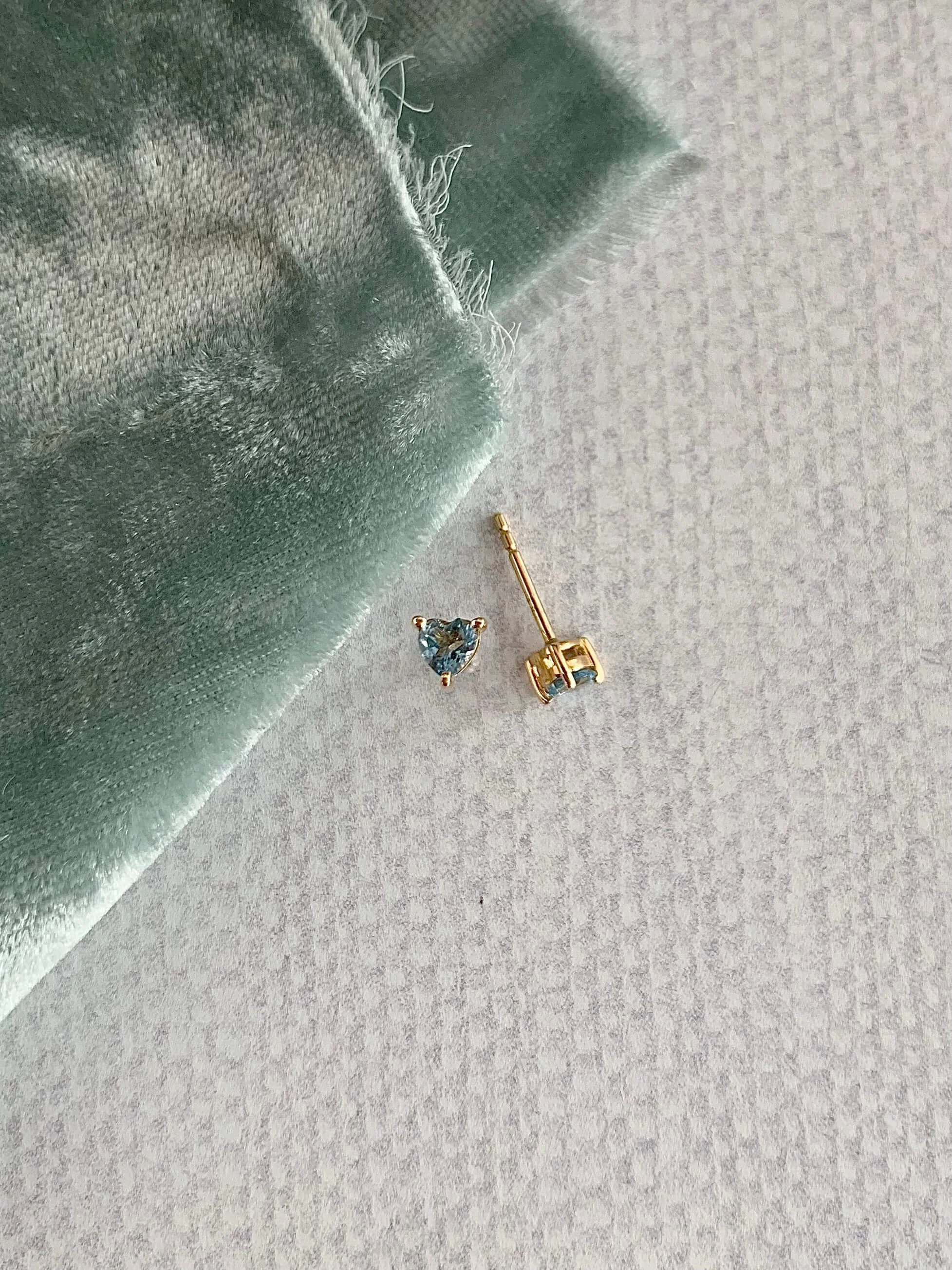 Blue Topaz Heart 14k Yellow Gold Stud Earrings