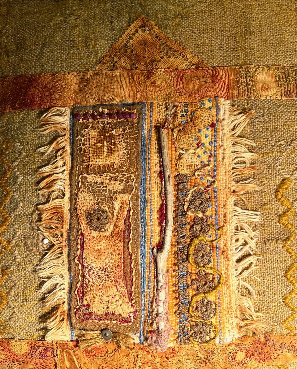 Adamah - (detail)