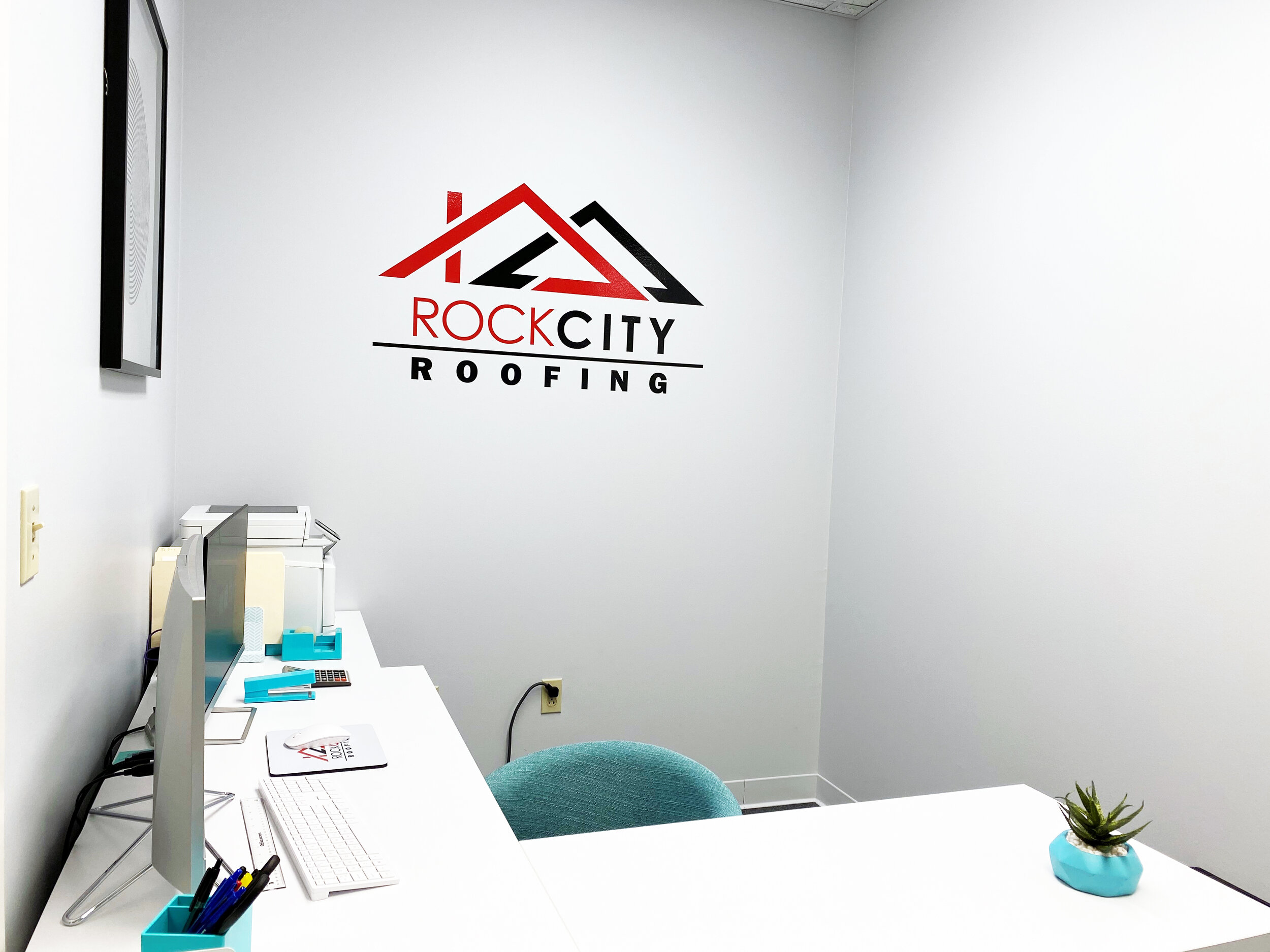 Rock City Roofing Front Desk.jpg