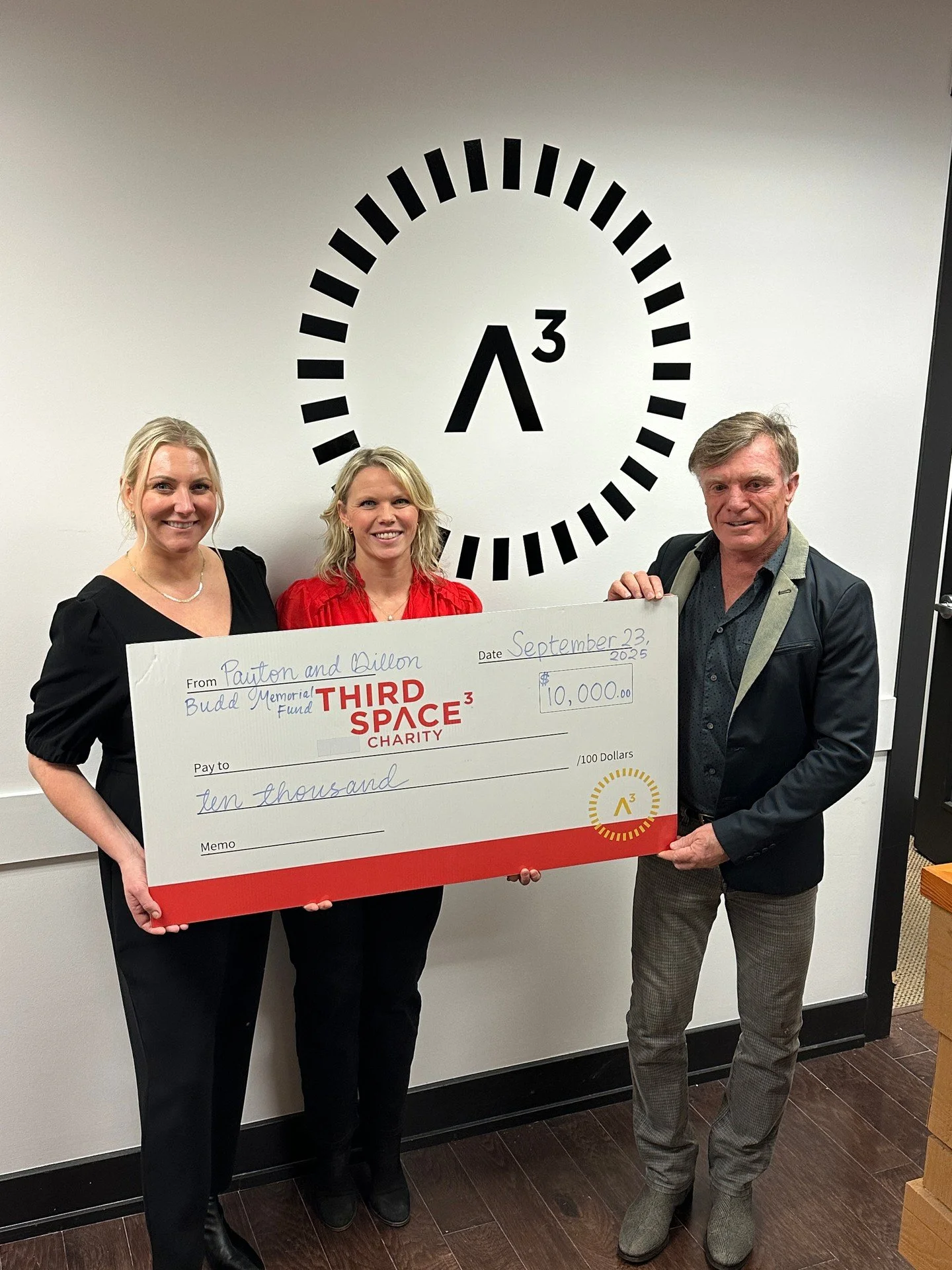 In September, we co-hosted a community event called, Open Ice- The Locker Talk We Need, with our friends @okanaganlifestyle. The talented Barb Egan facilitated an open conversation with a panel of retired NHL players. The evening was filled with hone