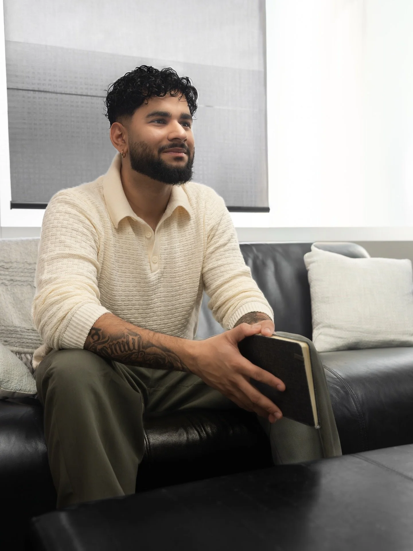 Healing happens in spaces where you feel heard.

Our student clinicians provide counselling under licensed supervision, online, in person, and on campus at UBCO. If you&rsquo;re ready to talk, we&rsquo;re ready to listen.

Start your sessions or lear