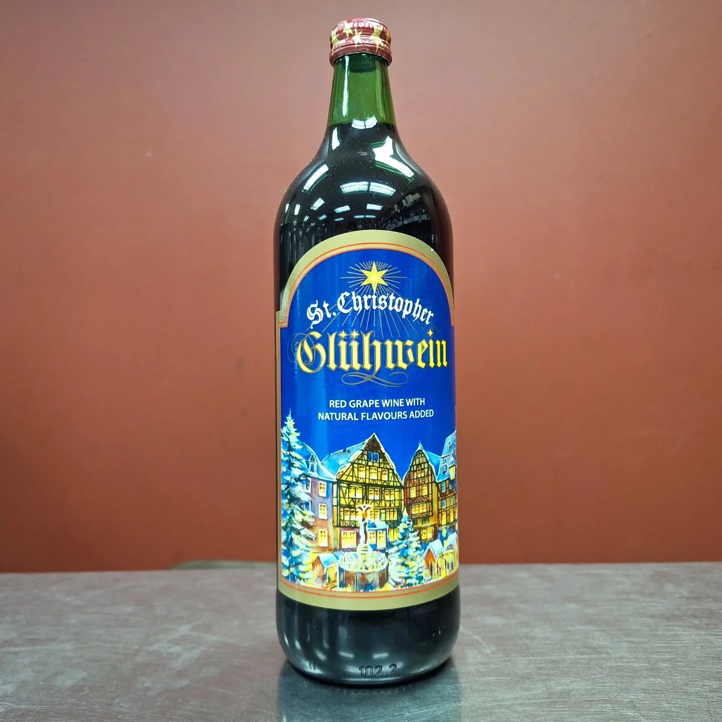 We are restocked on #gluhwein! Spiced red wine, perfect for warming yourself on a cold chilly holiday weekend like this one. There's also plenty of mulling spices at the registers if you want to do it yourself. Stay toasty, friends! #ontherocksliquor