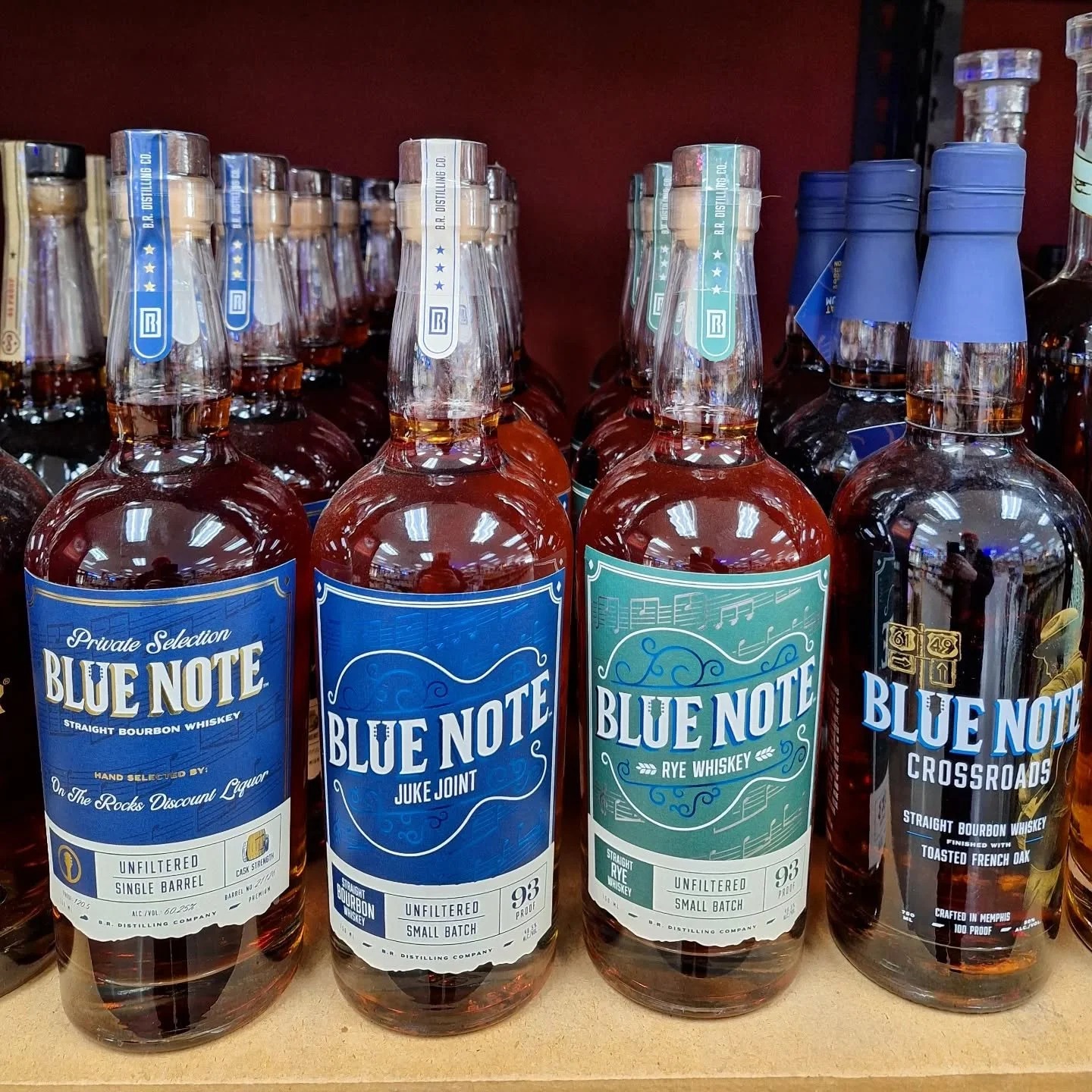 We have a @bluenotebourbon sampling on Sunday 2/8 from noon-2pm. Come through &amp; try some of their fantastic #whiskey. #freesamples #ontherocksliquor #lawrenceks