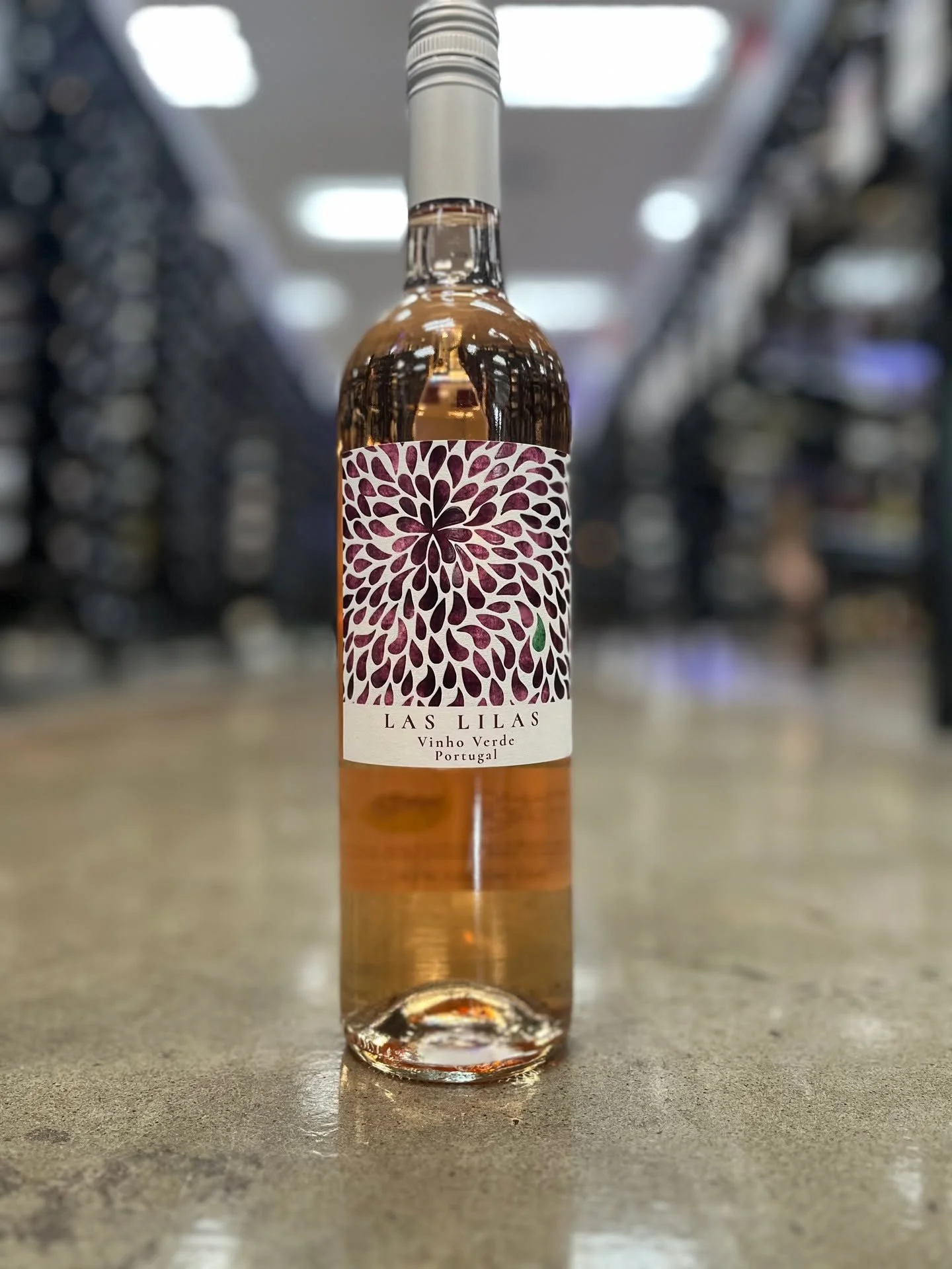 Las Lilas vino verde, along with @fattoriadibasciano's Il Bastardo Sangiovese &amp; La Bastarda pino grigio, are 10% off all week. Perfect #wines for this unpredictable weather. #ontherocksliquor #lawrenceks