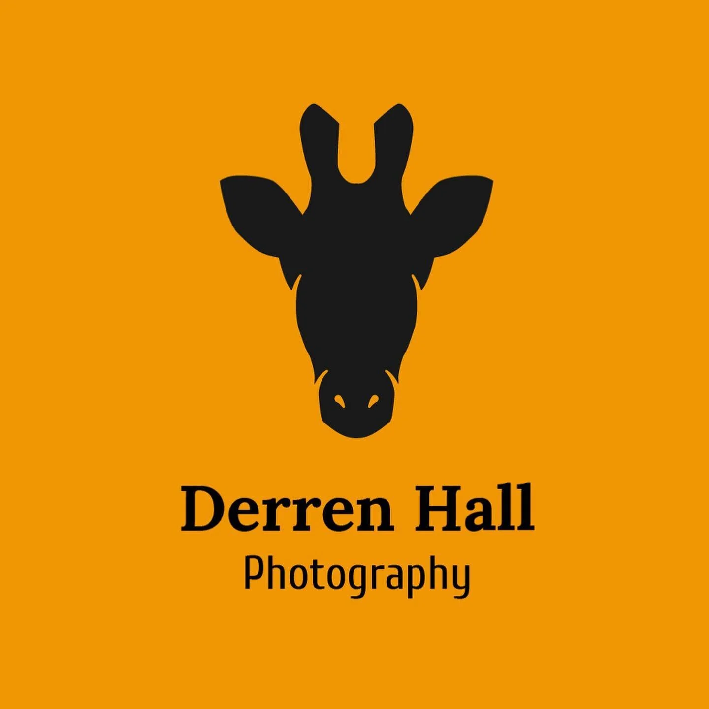 I worked with @ren.hall and his business @thefoodloversproject to redesign his logo. Derren is freakishly tall so the giraffe was a no brainer. Go check out his photos, they are mouth wateringly good. #graphicdesign #logo #foodphotography #freelance 