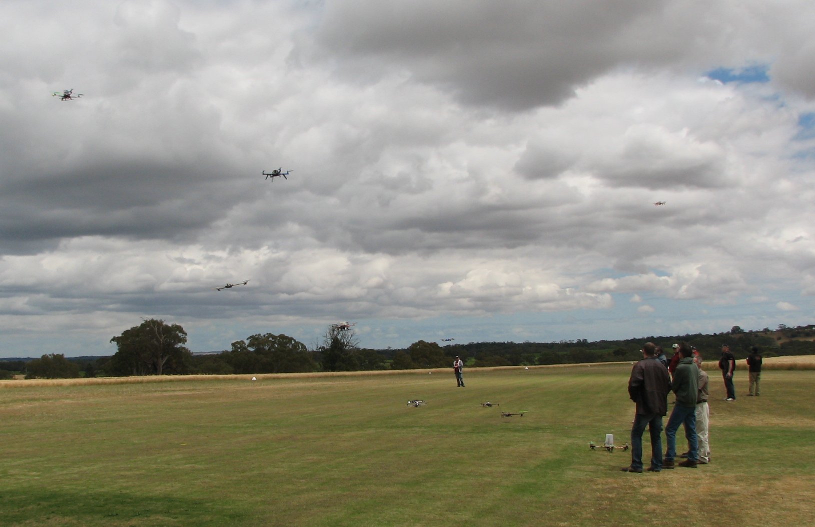 Quadcopter event 2013-007.jpg