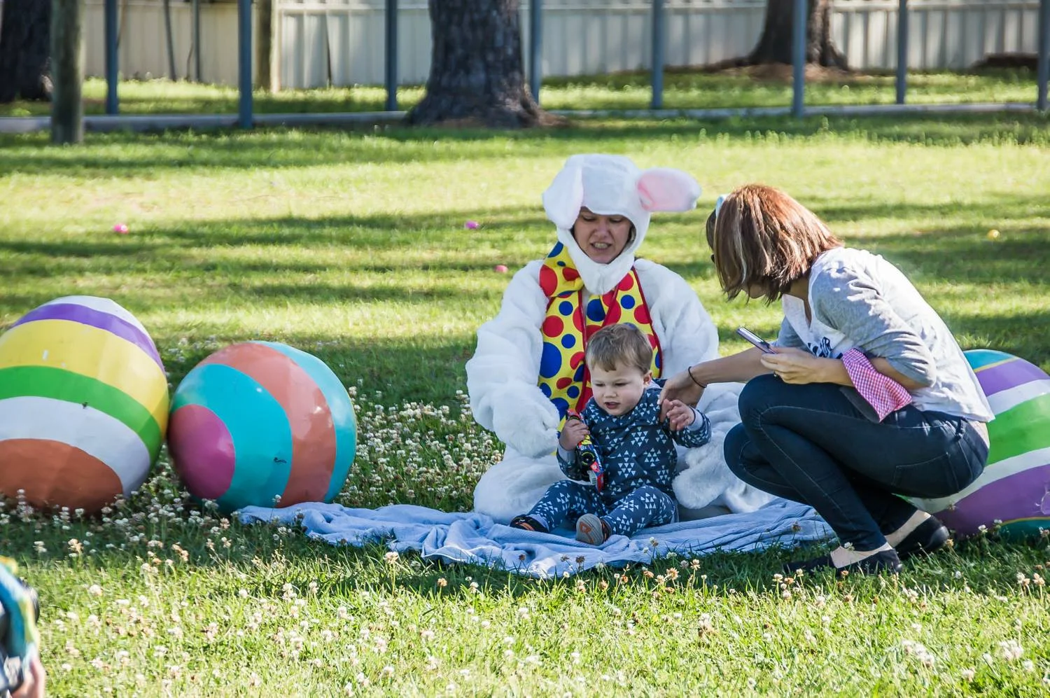 VOLUNTEERS NEEDED for EASTER EGG HUNT