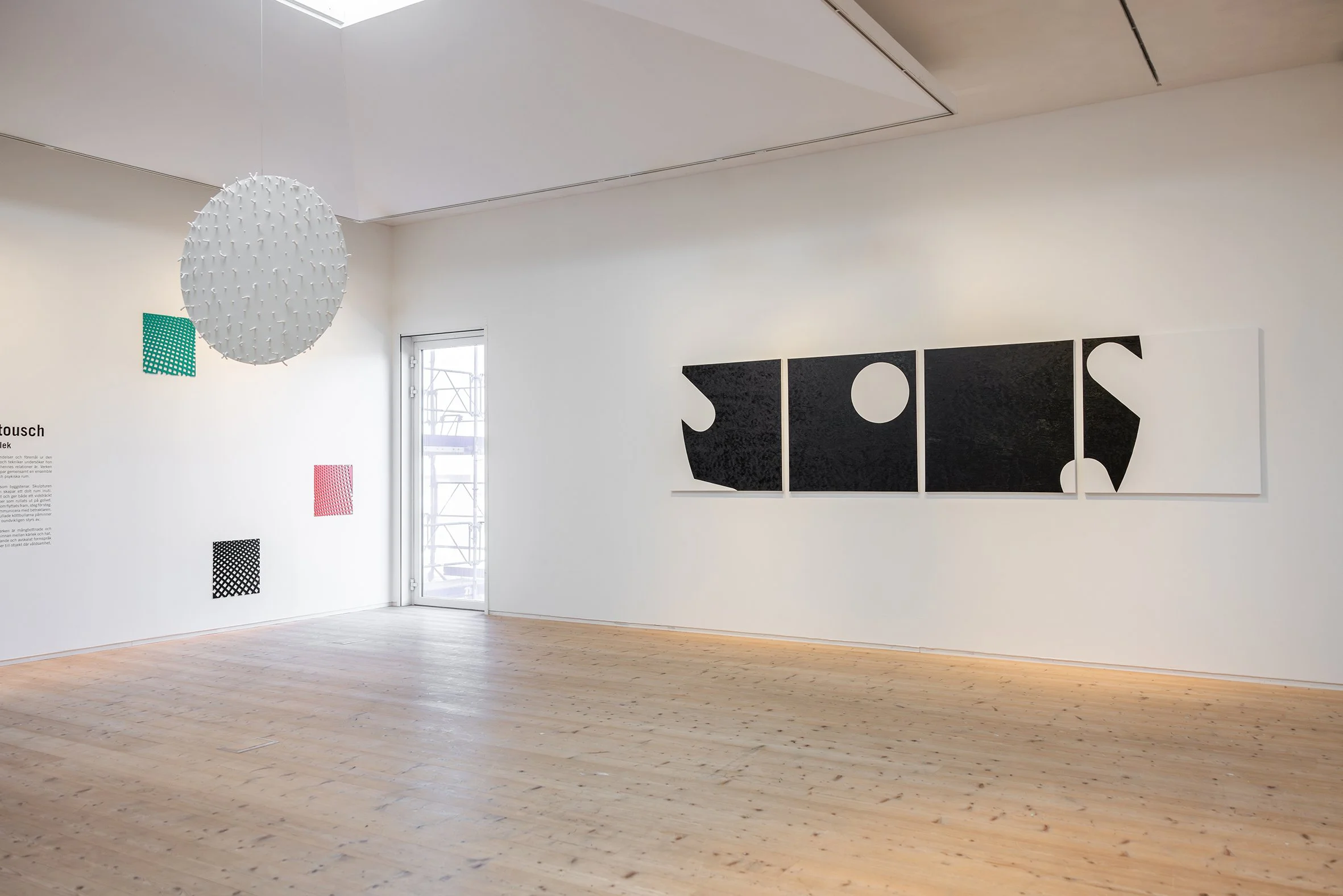 Kristina Matousch- mini_Varbergs konsthall- Fotograf Natalie Greppi-HQ-30.jpg