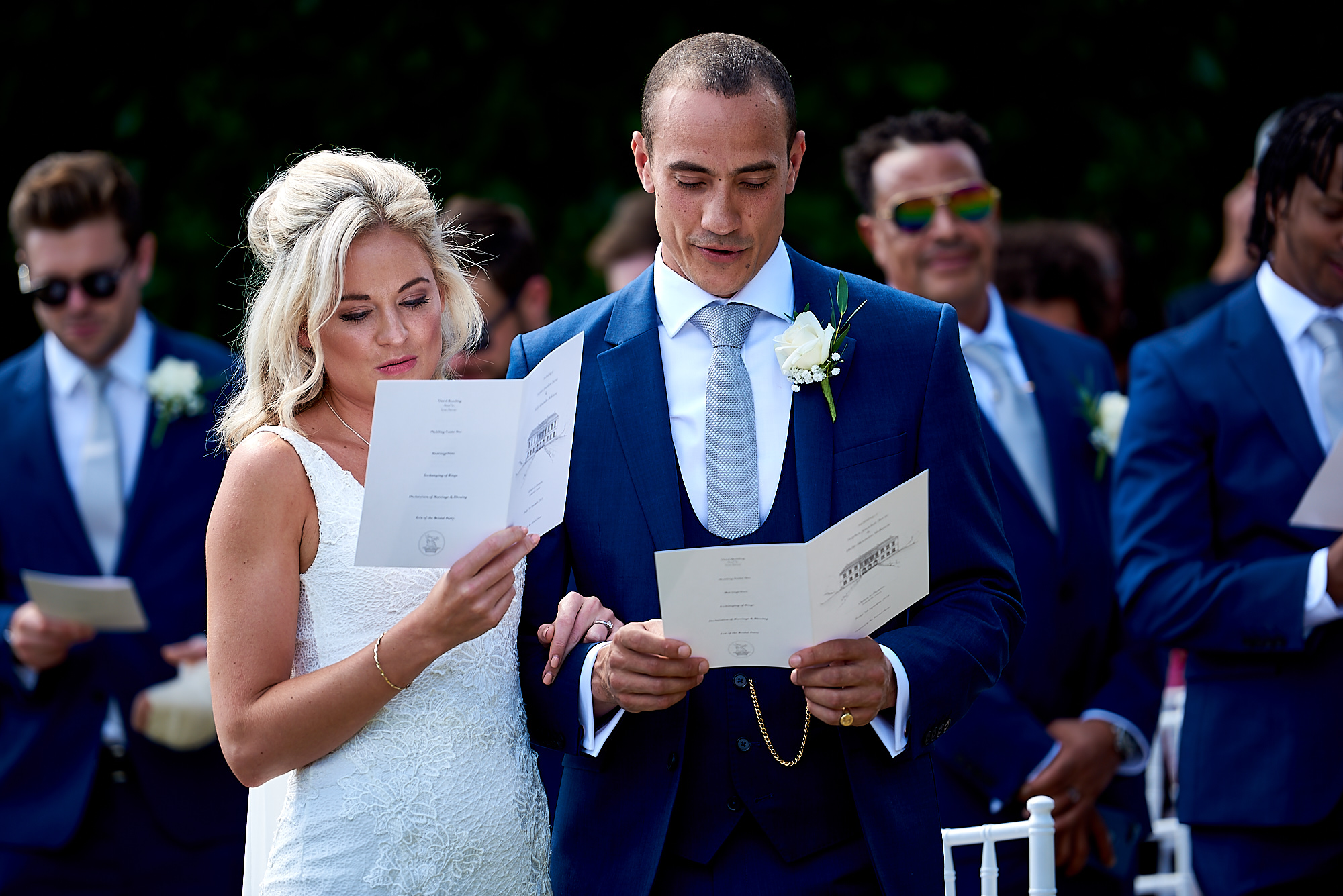 Wedding at Chateau la Durantie Dordogne, France. Wedding photographer in Clermont-Ferrand Bordeaux