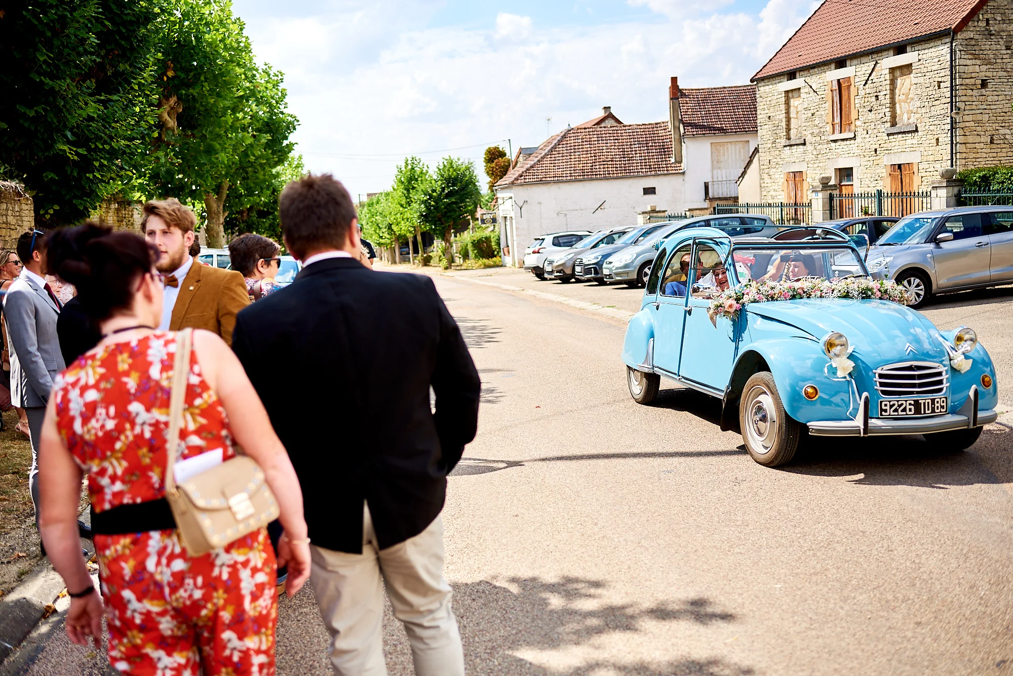 Photographe de mariage à Auxerre en Bourgogne-Franche-Comté | La mairie