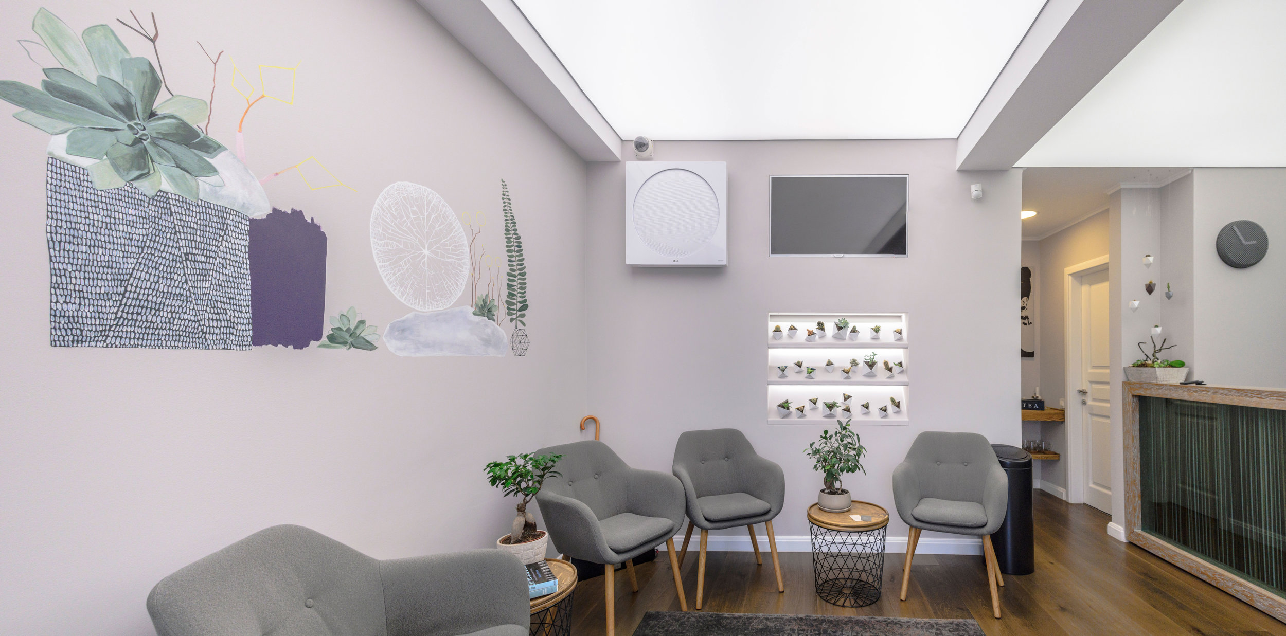 Perspective point no. 1 - Waiting room and reception