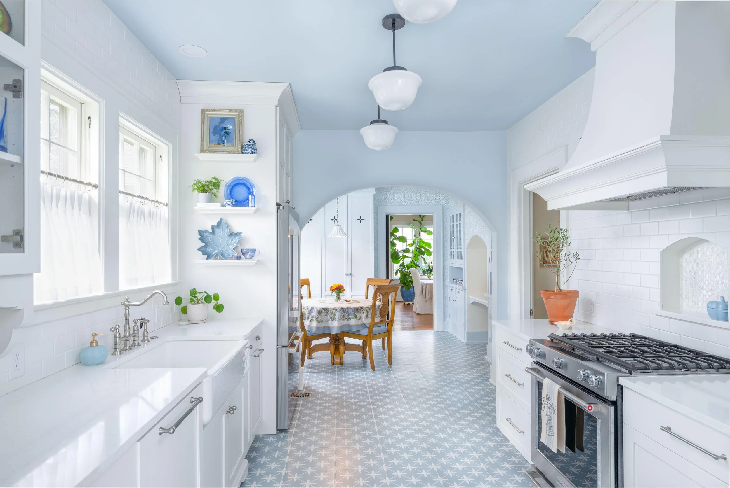 Traditional Cottage Kitchen Remodel by Wood Street Cabinet- Showroom project photo