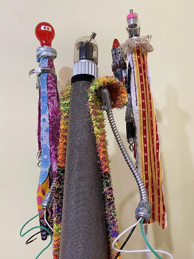 Robot Puppet Figures, image, Keith Kleespies.jpg