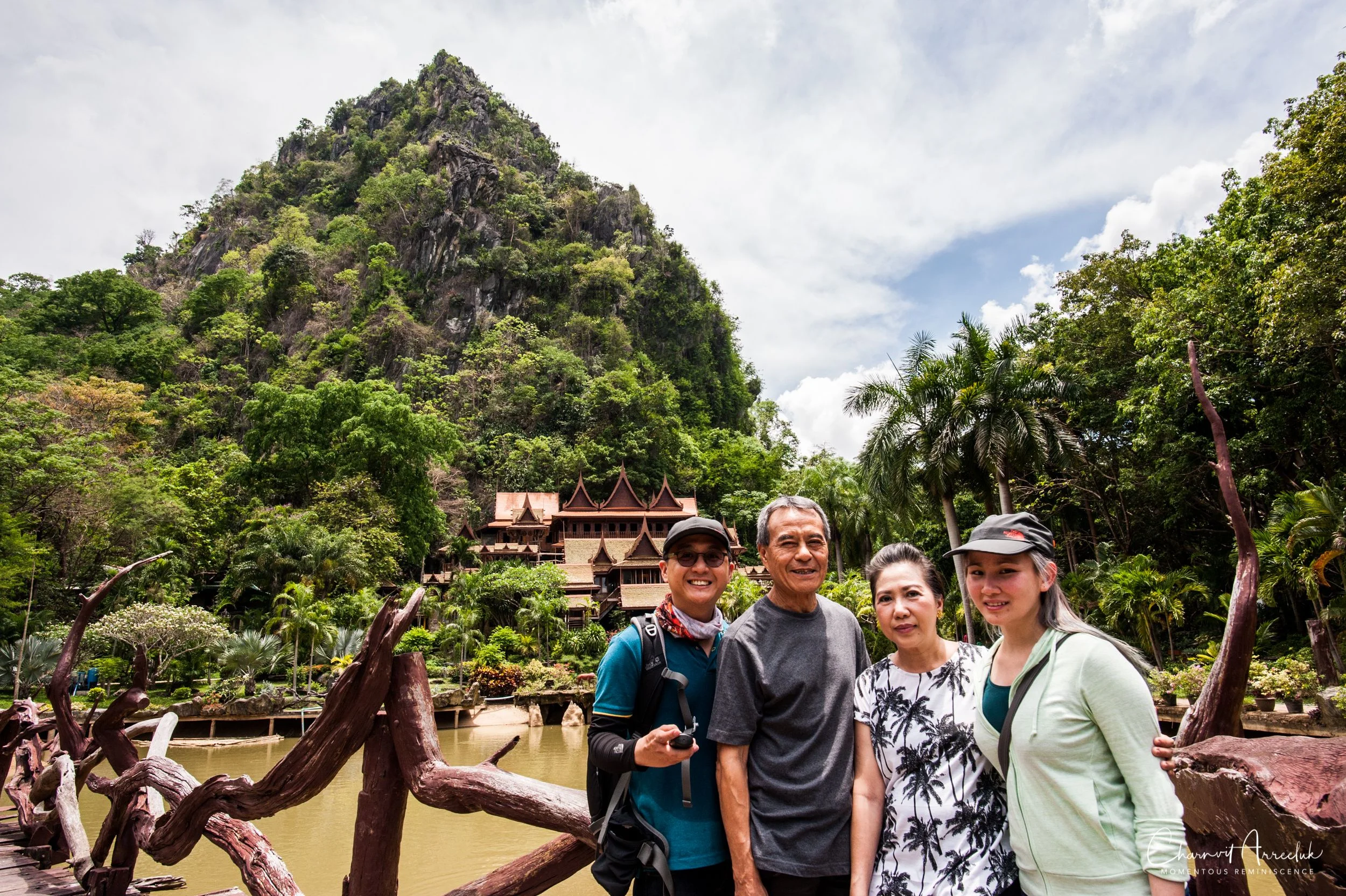 2017-04-12  Sukhothai Sri-satchanalai Uthaithanee 12-16460-71_Resize.jpg