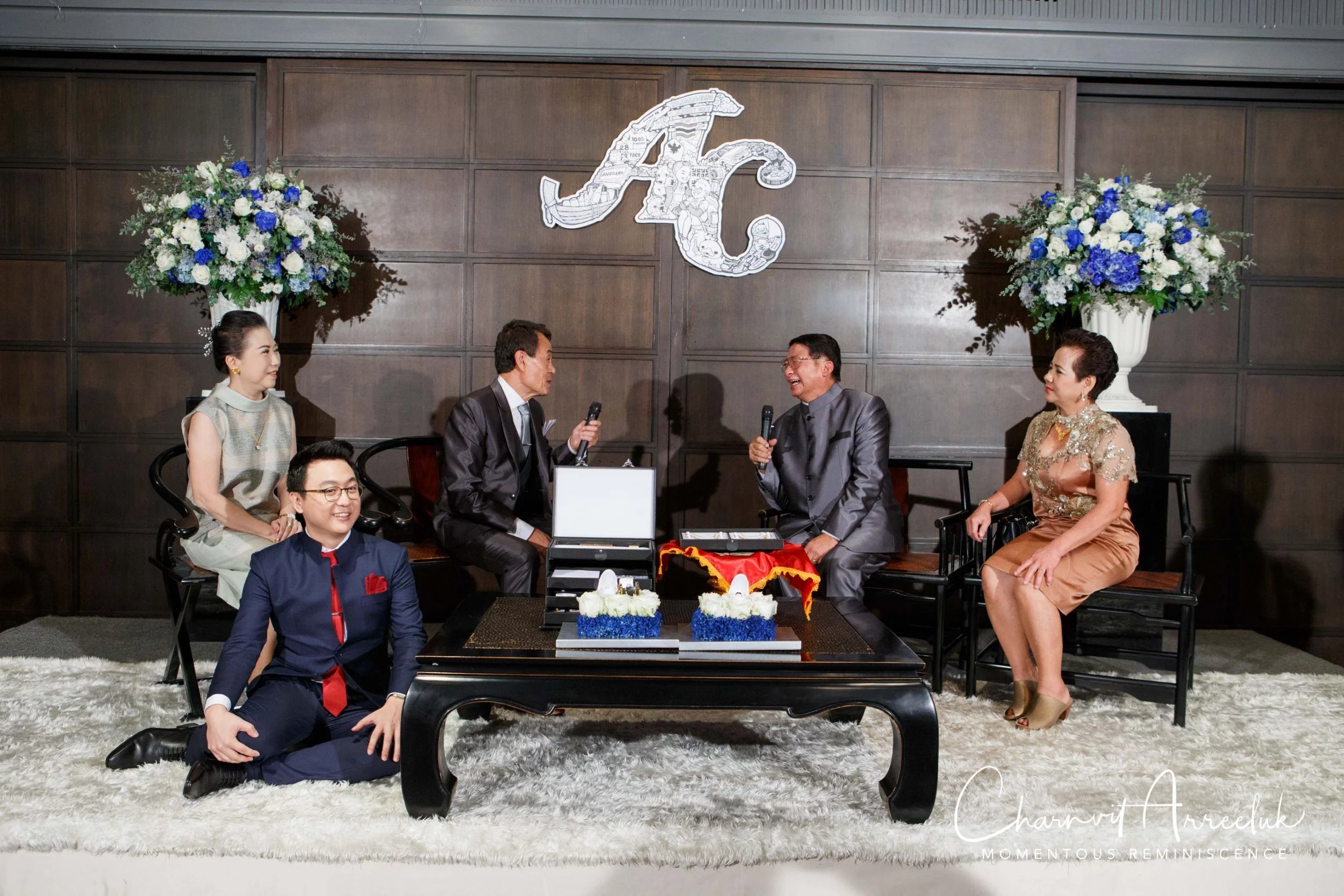 Gae Vit Engagement-274_Resize.jpg