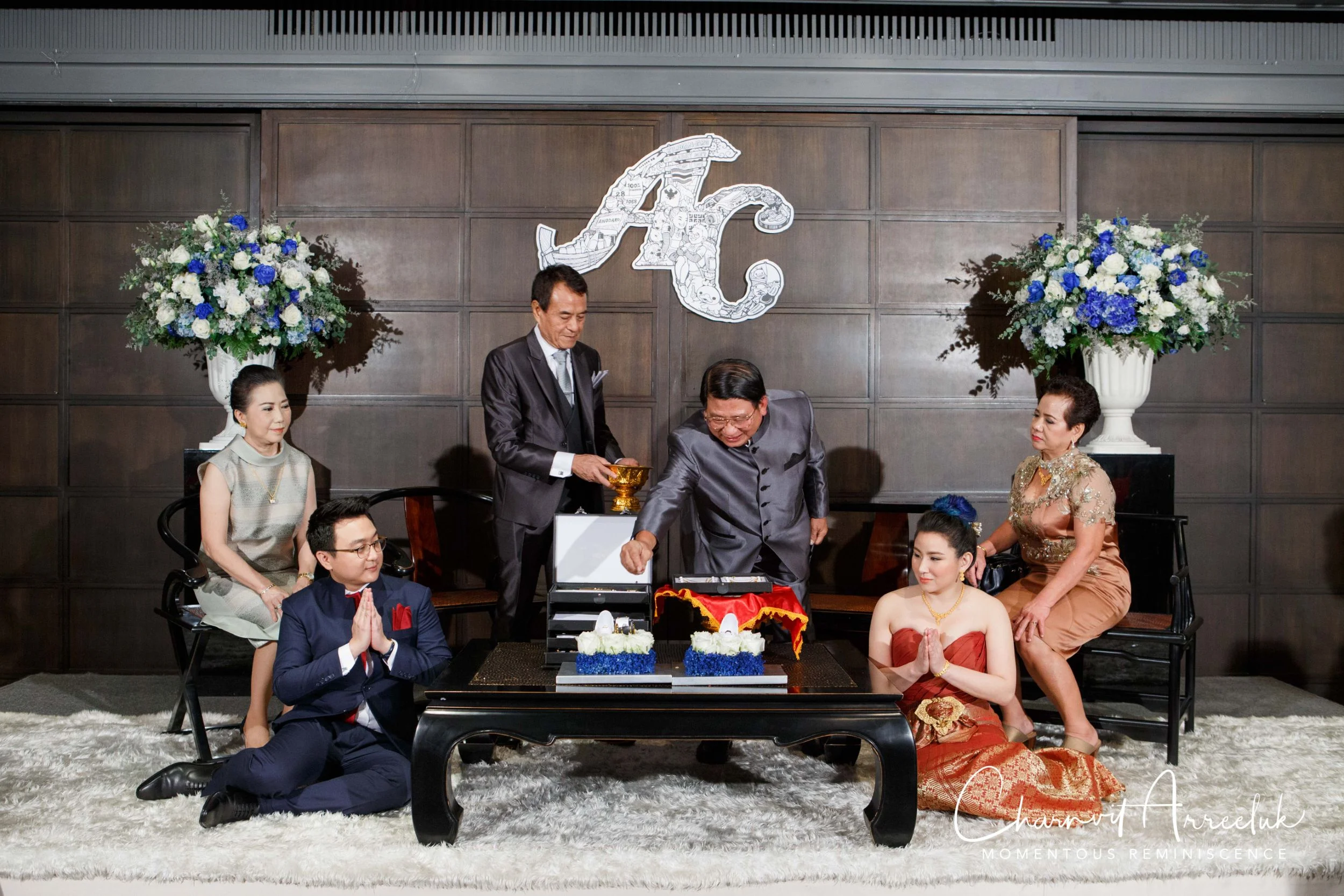 Gae Vit Engagement-335_Resize.jpg