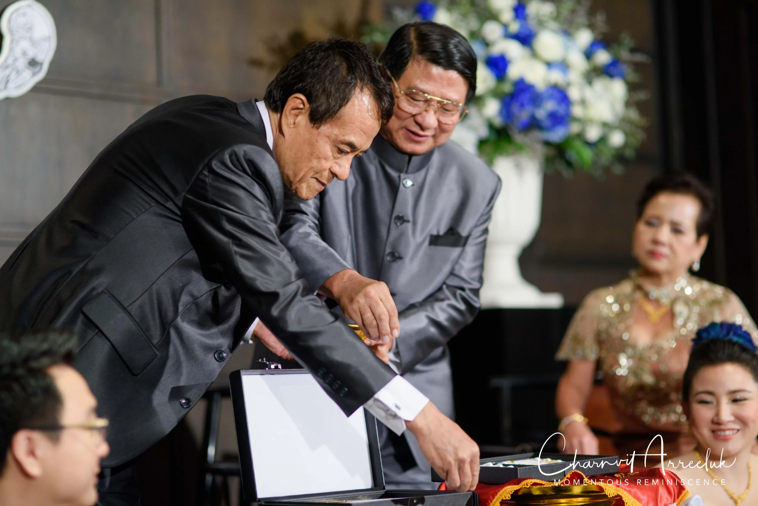 Gae Vit Engagement-341_Resize.jpg
