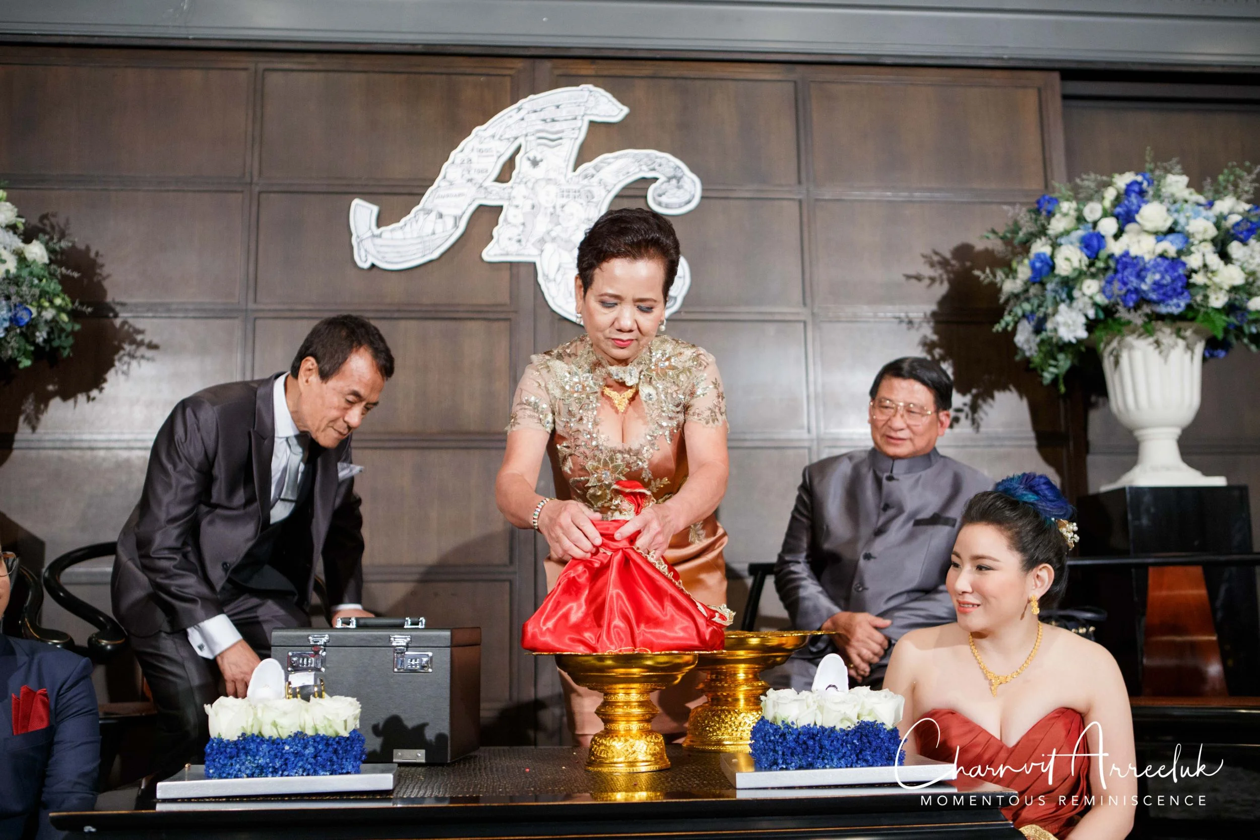 Gae Vit Engagement-354_Resize.jpg