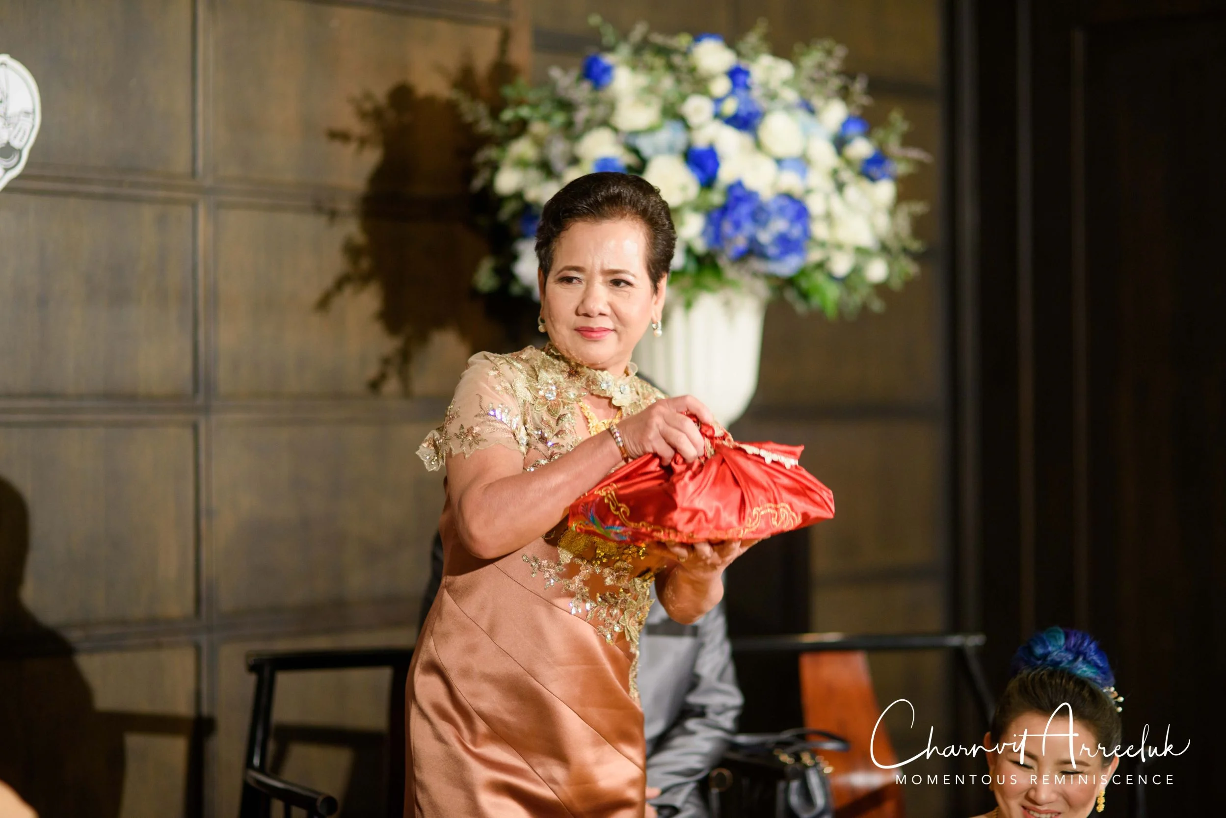 Gae Vit Engagement-363_Resize.jpg