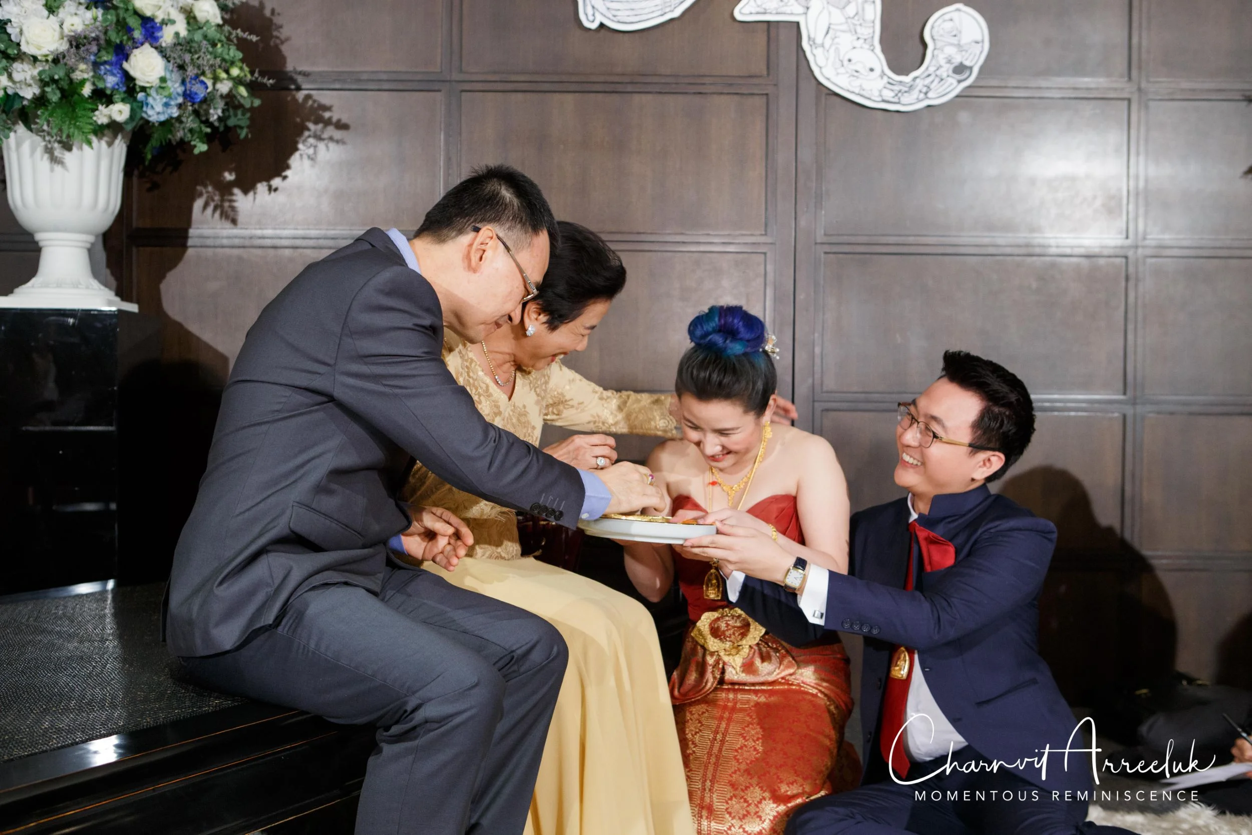 Gae Vit Engagement-555_Resize.jpg