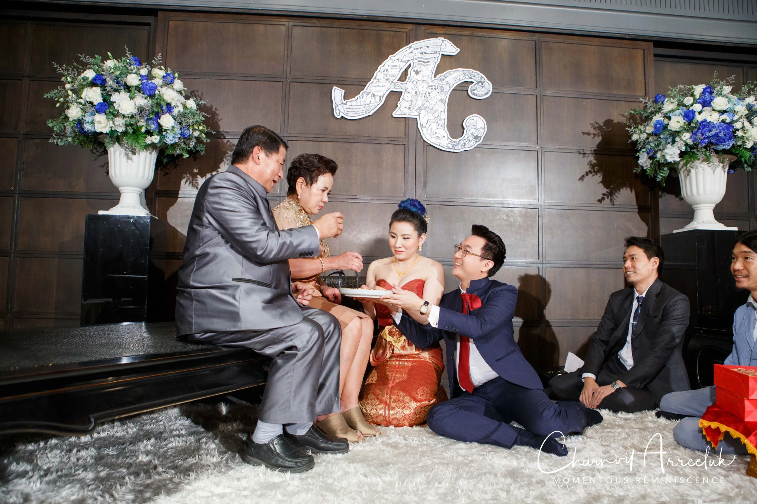Gae Vit Engagement-534_Resize.jpg