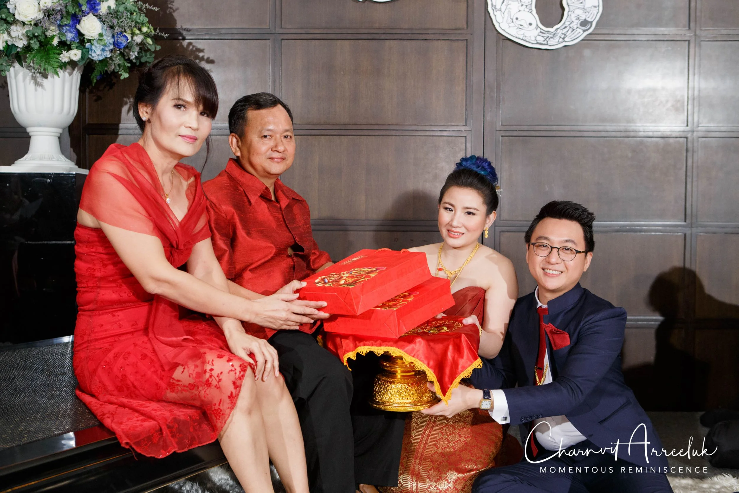Gae Vit Engagement-583_Resize.jpg