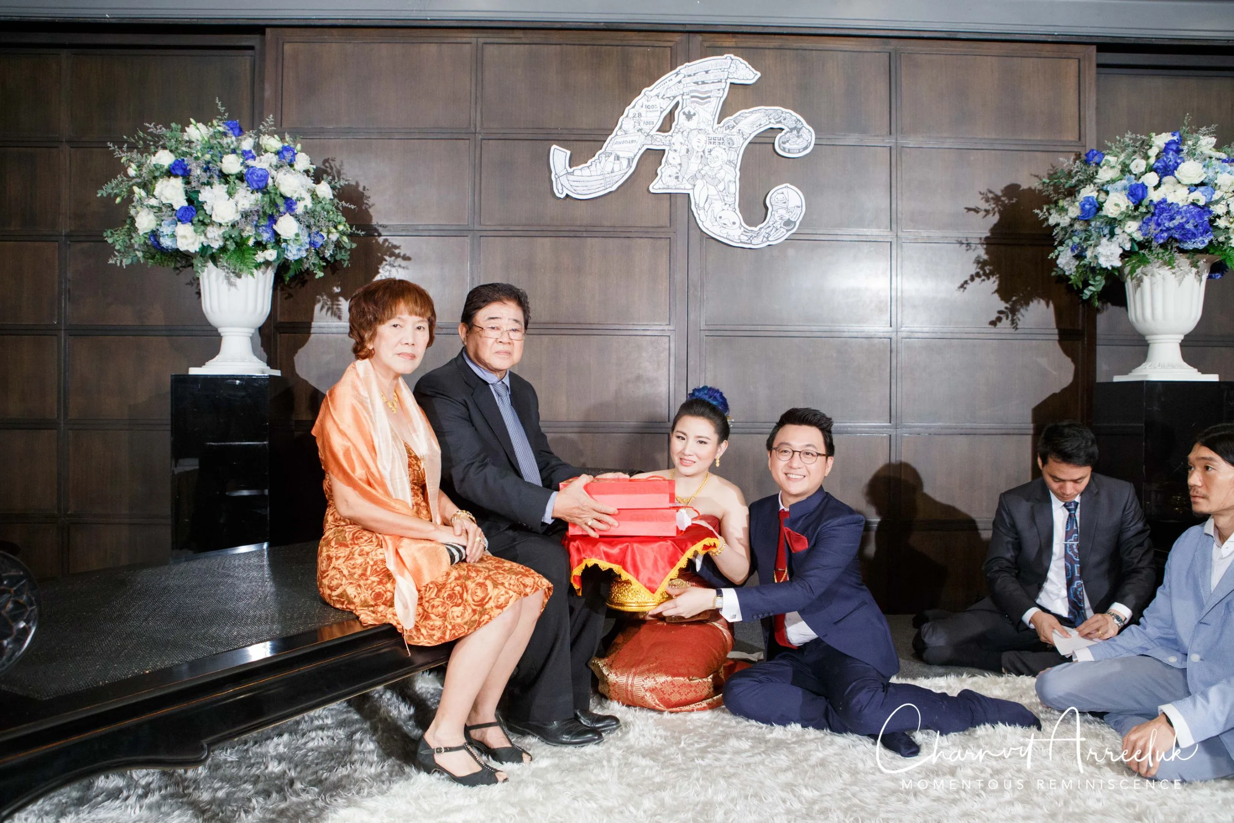 Gae Vit Engagement-650_Resize.jpg