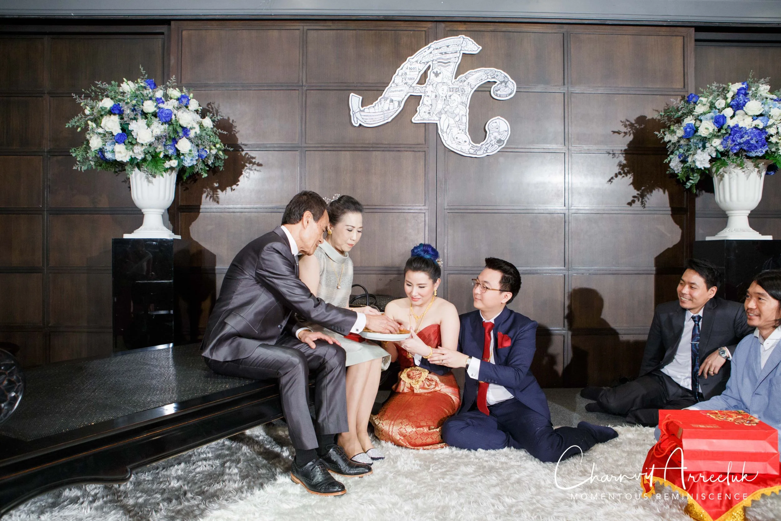 Gae Vit Engagement-676_Resize.jpg