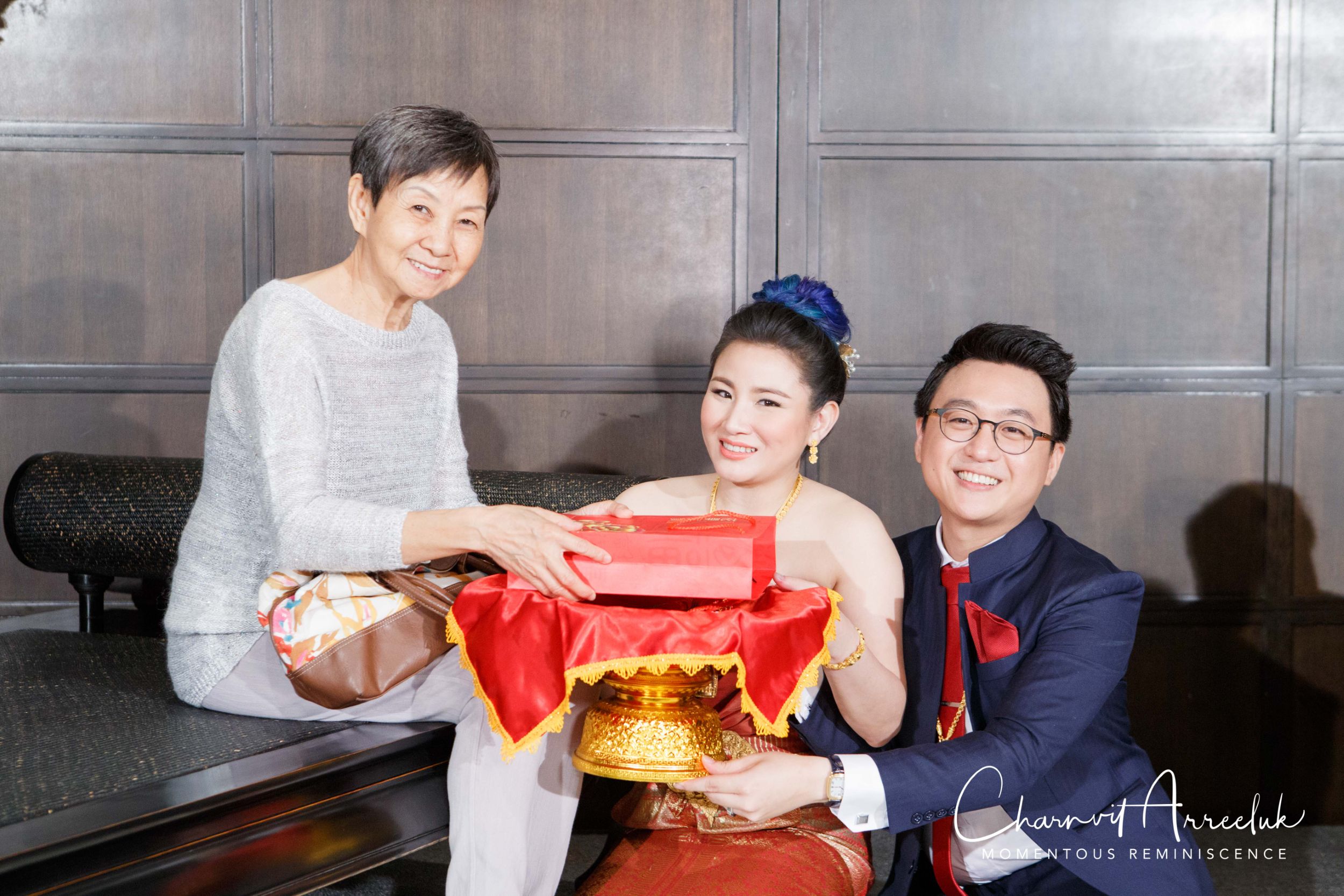 Gae Vit Engagement-687_Resize.jpg