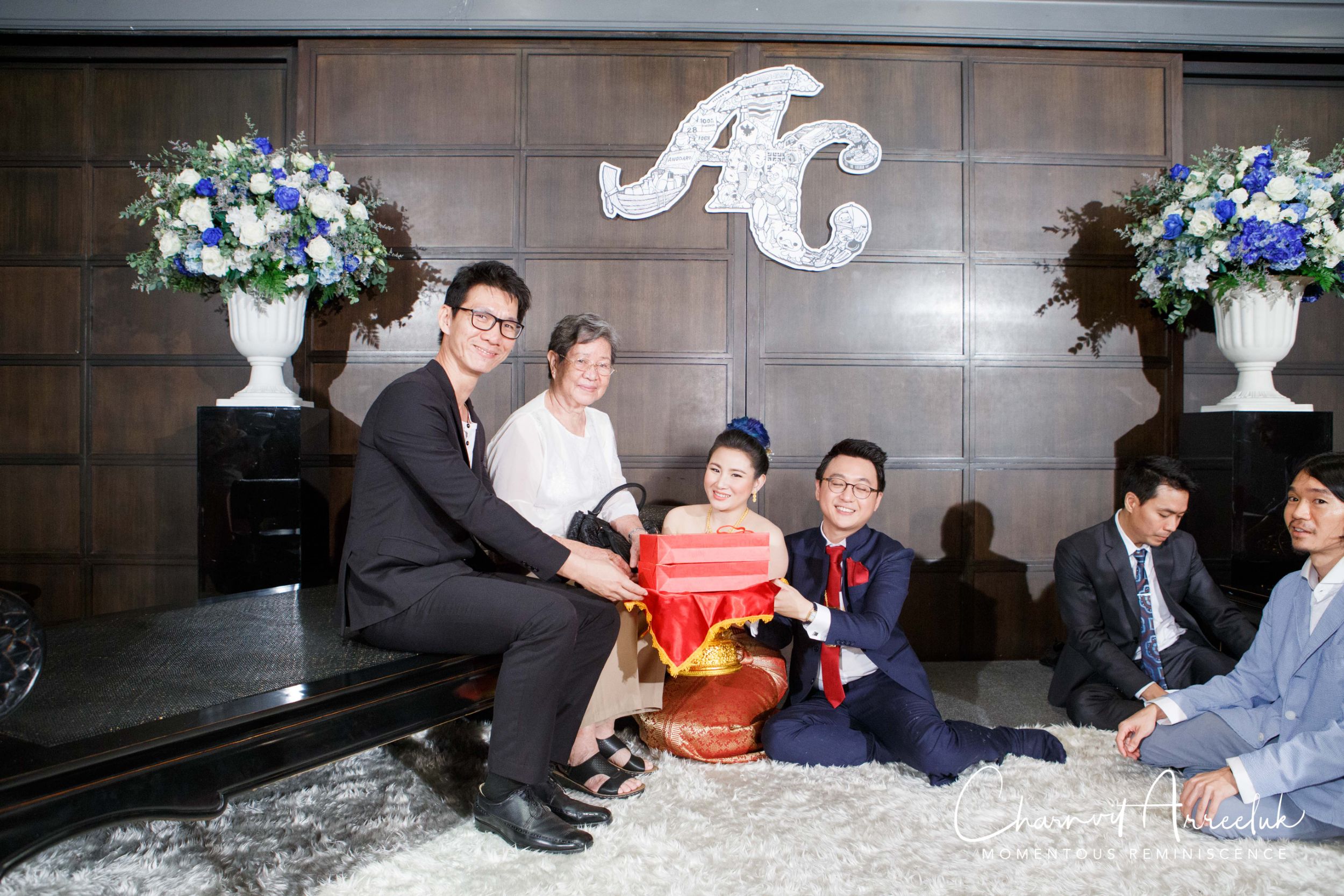Gae Vit Engagement-692_Resize.jpg