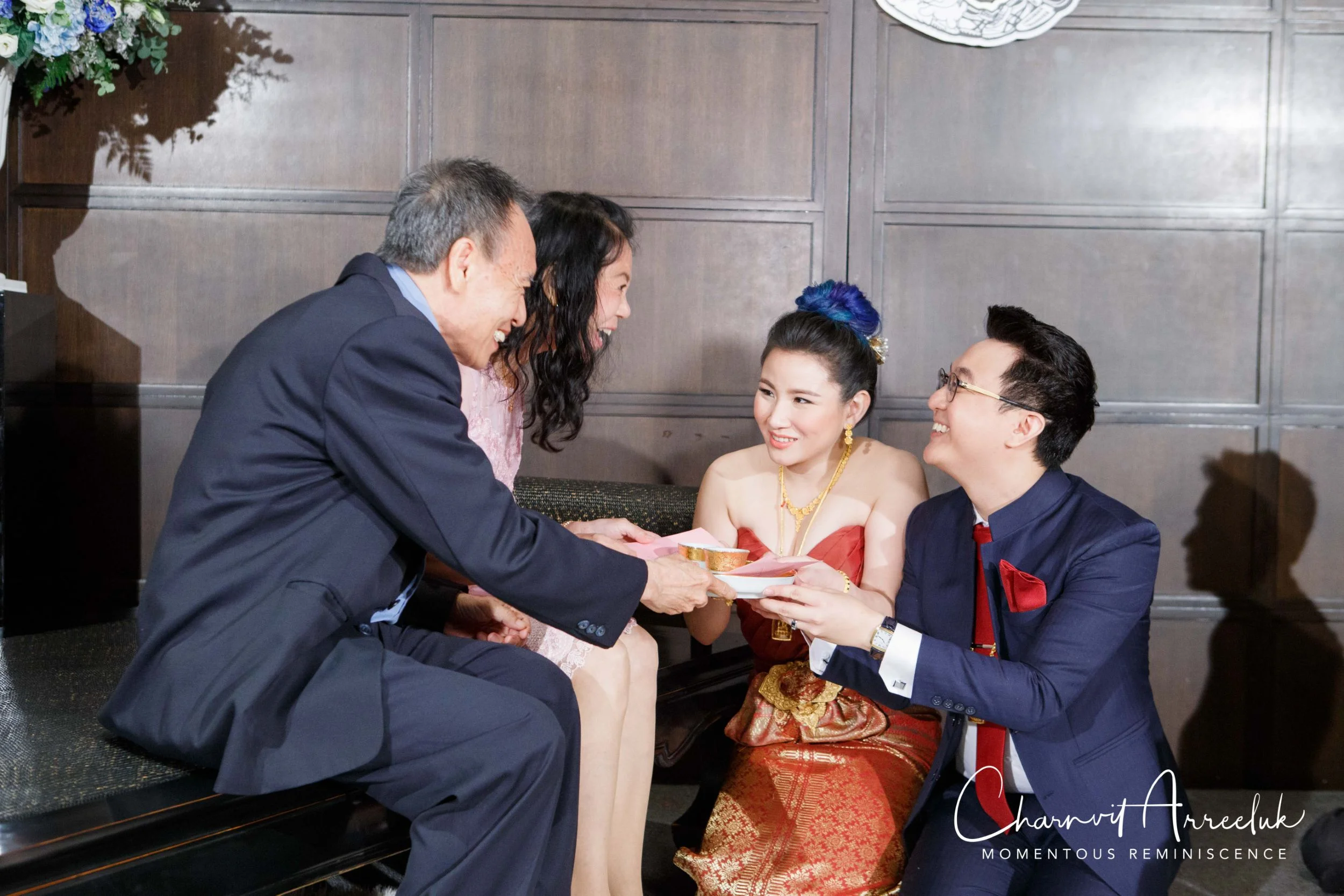 Gae Vit Engagement-694_Resize.jpg