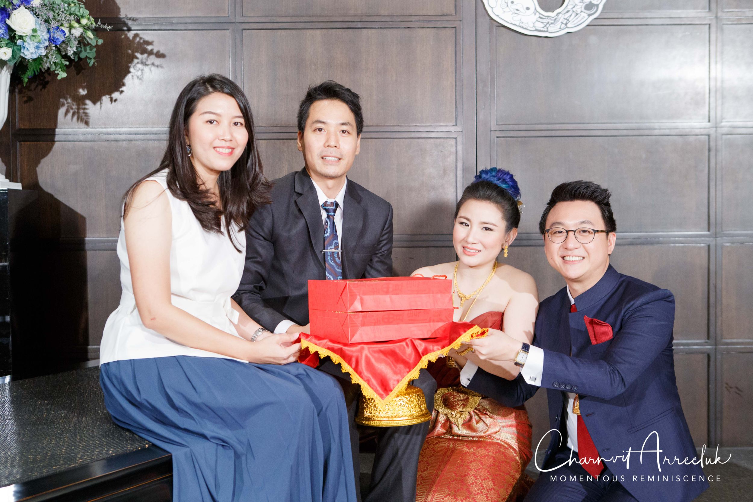 Gae Vit Engagement-751_Resize.jpg
