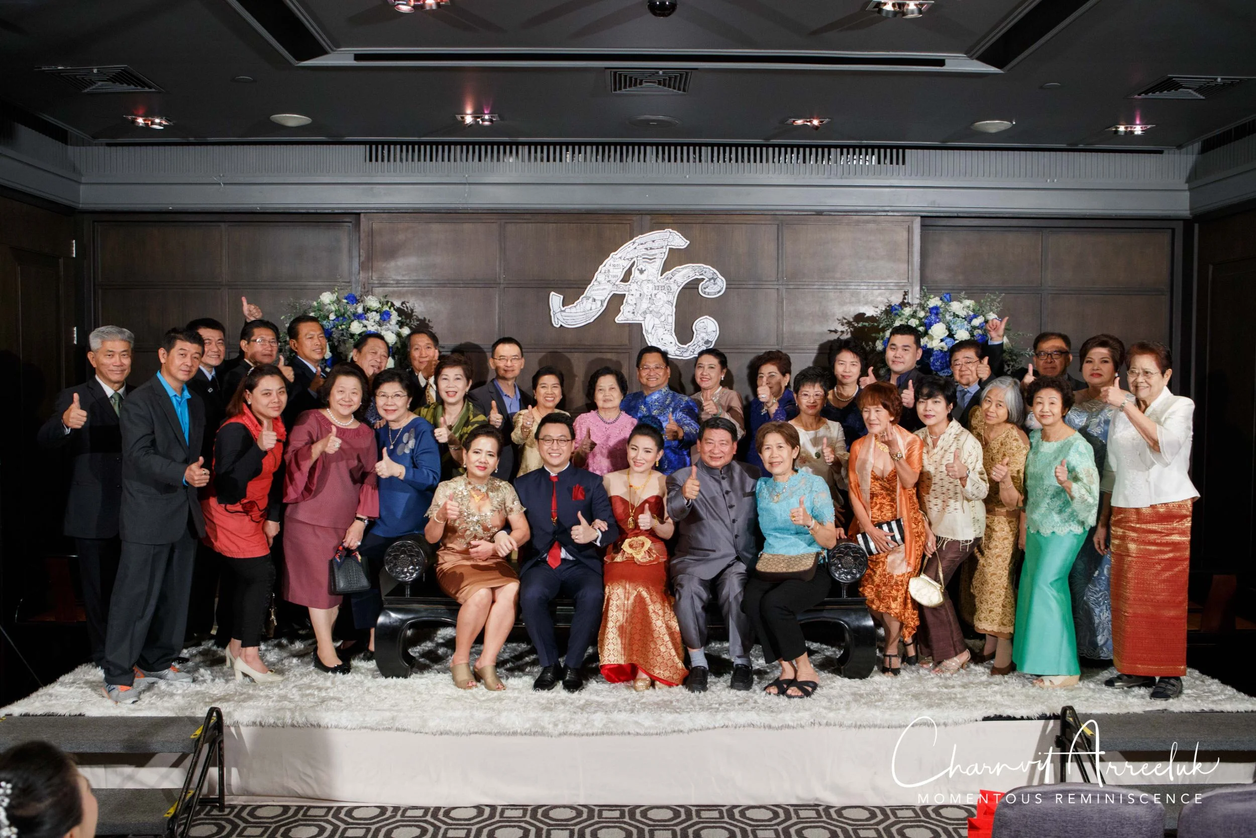 Gae Vit Engagement-804_Resize.jpg
