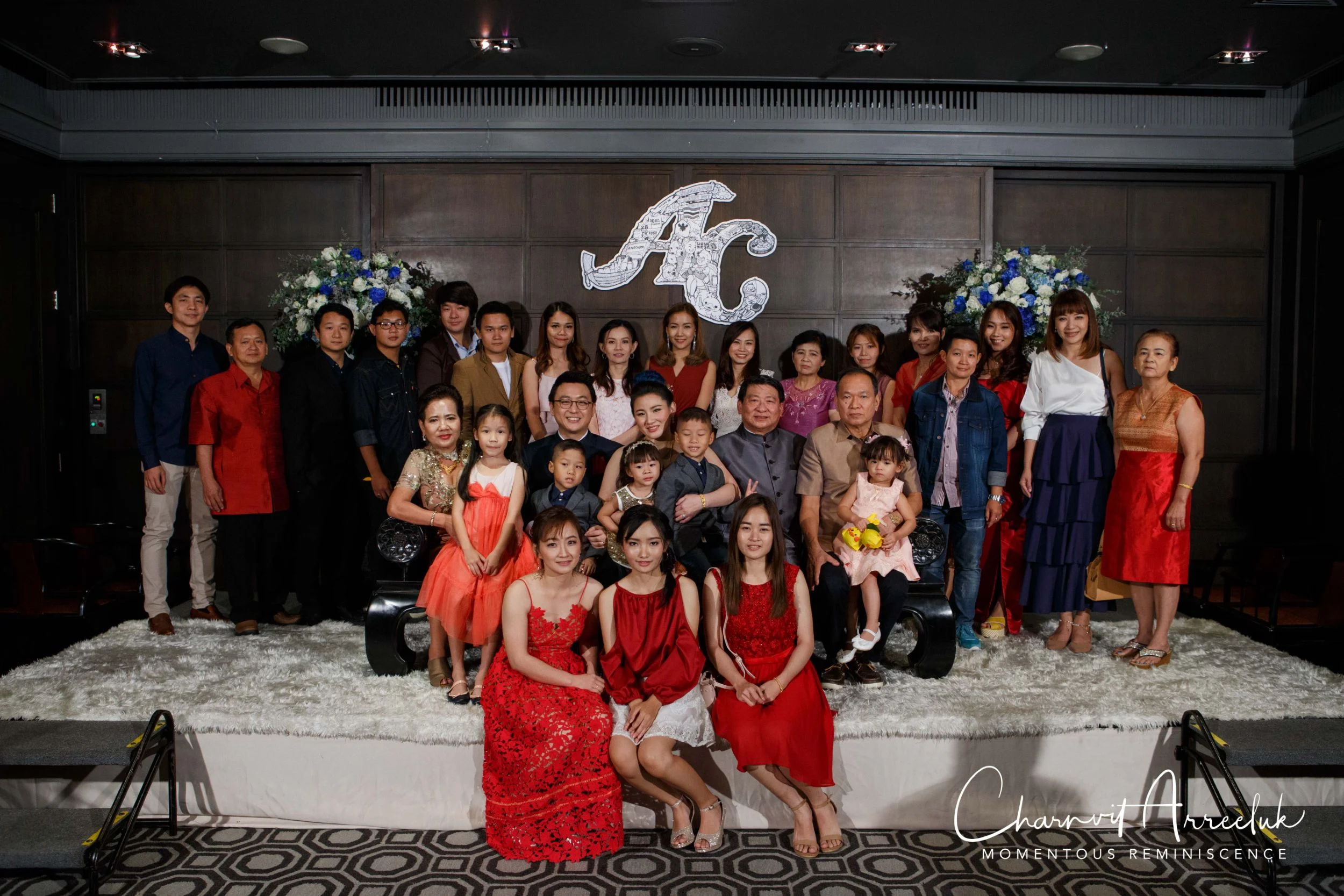 Gae Vit Engagement-812_Resize.jpg