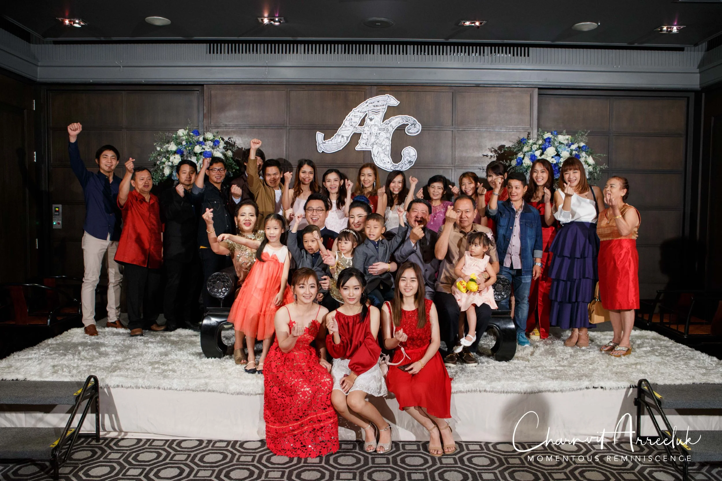 Gae Vit Engagement-819_Resize.jpg