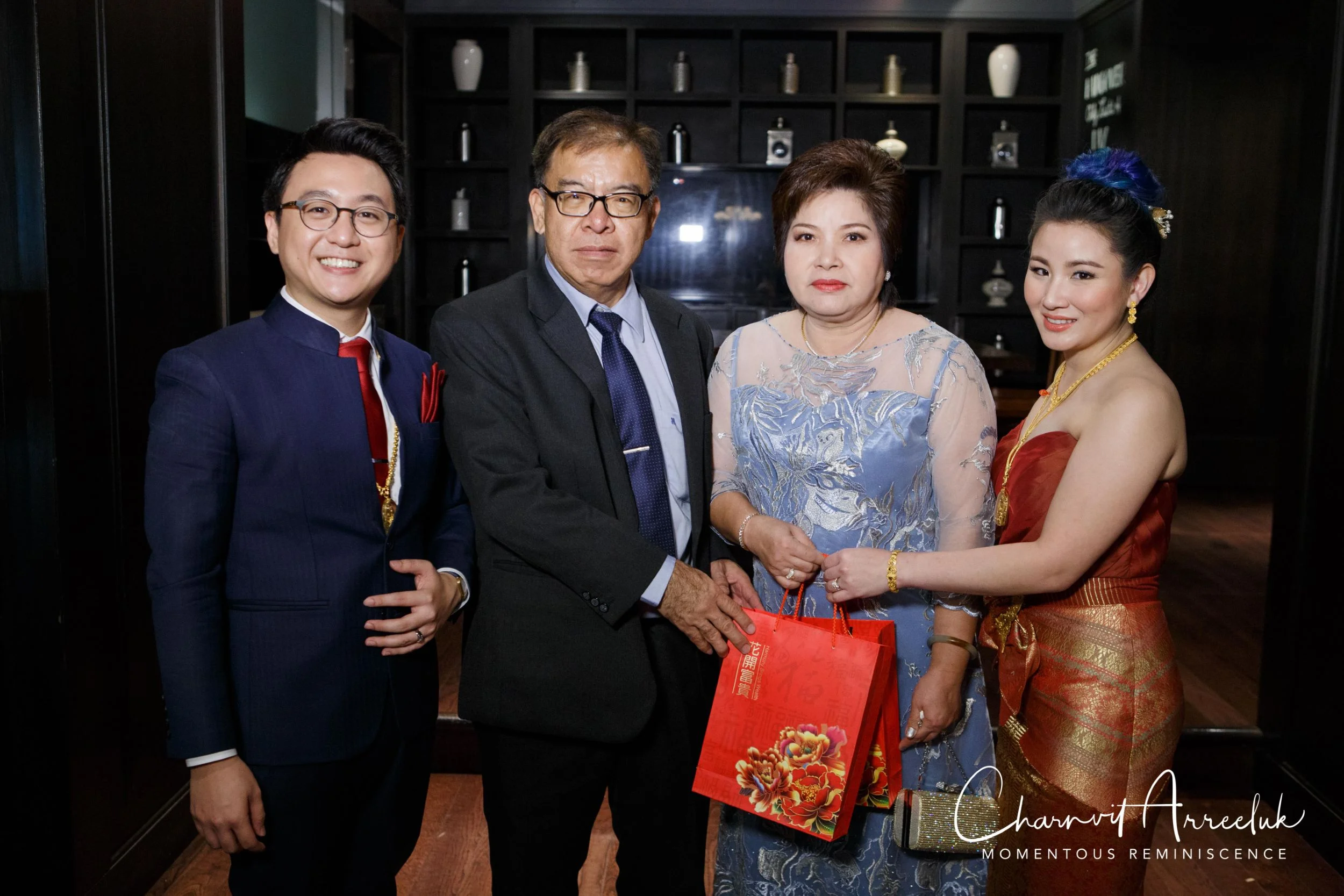 Gae Vit Engagement-837_Resize.jpg