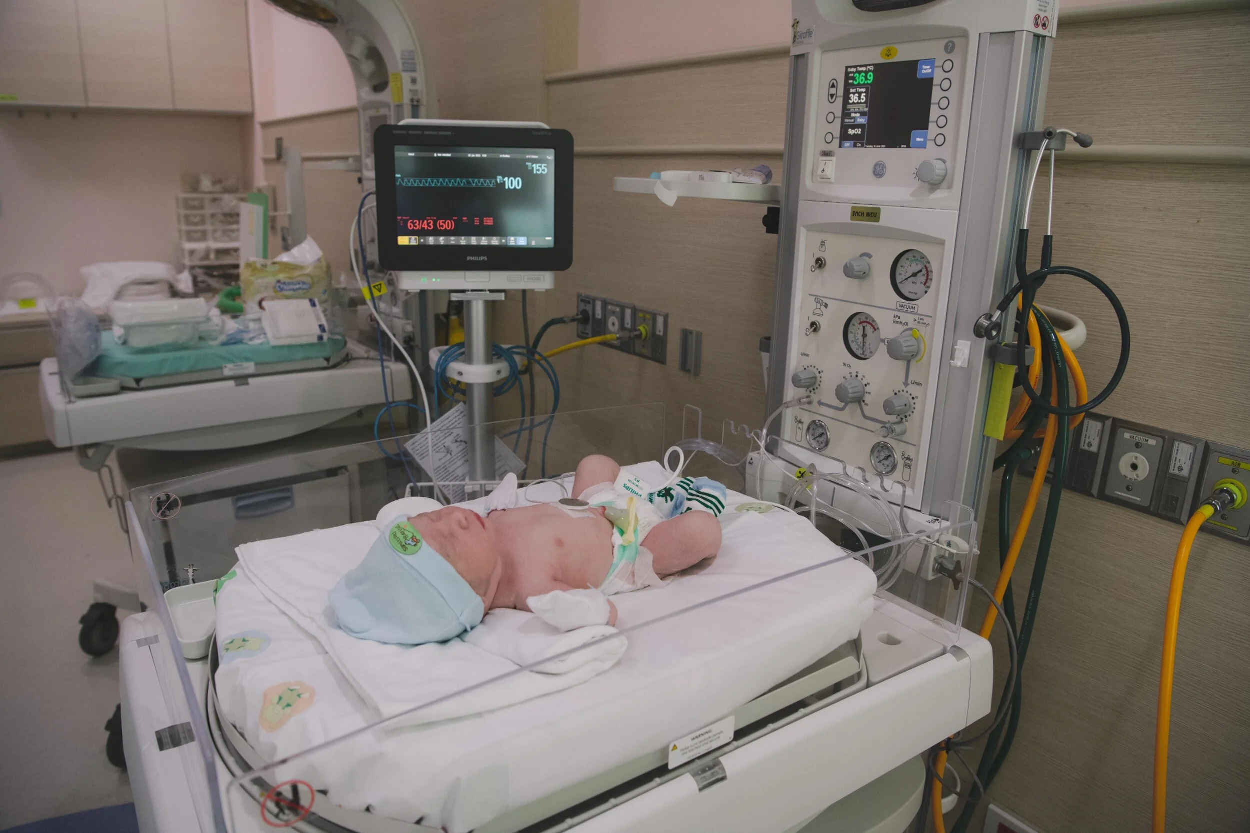 2021-06-15 - Rex's Birth at Samitivej-9 (Squarespace).jpg