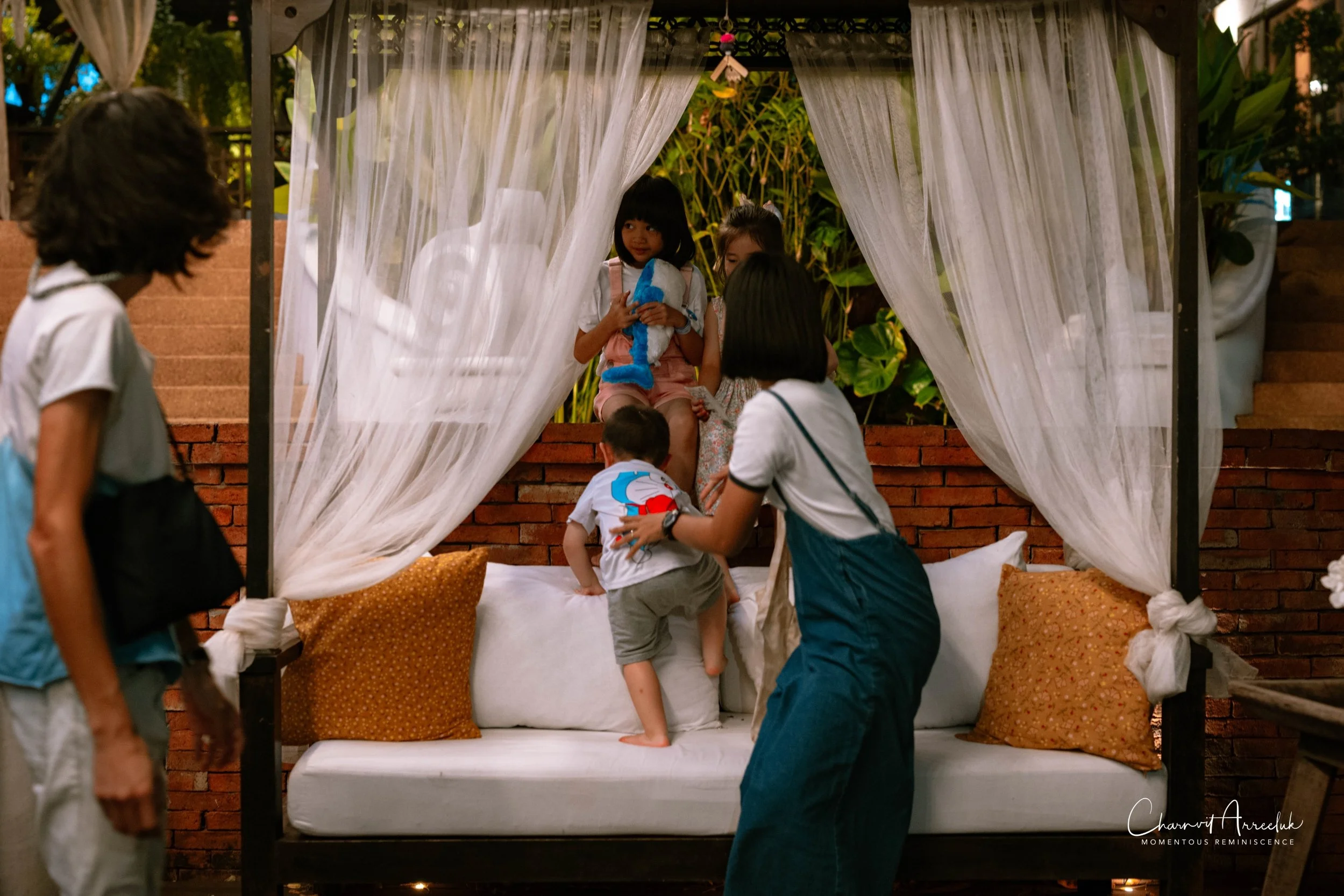 2024-06-02 - Family Dining-7 (Squarespace).JPG