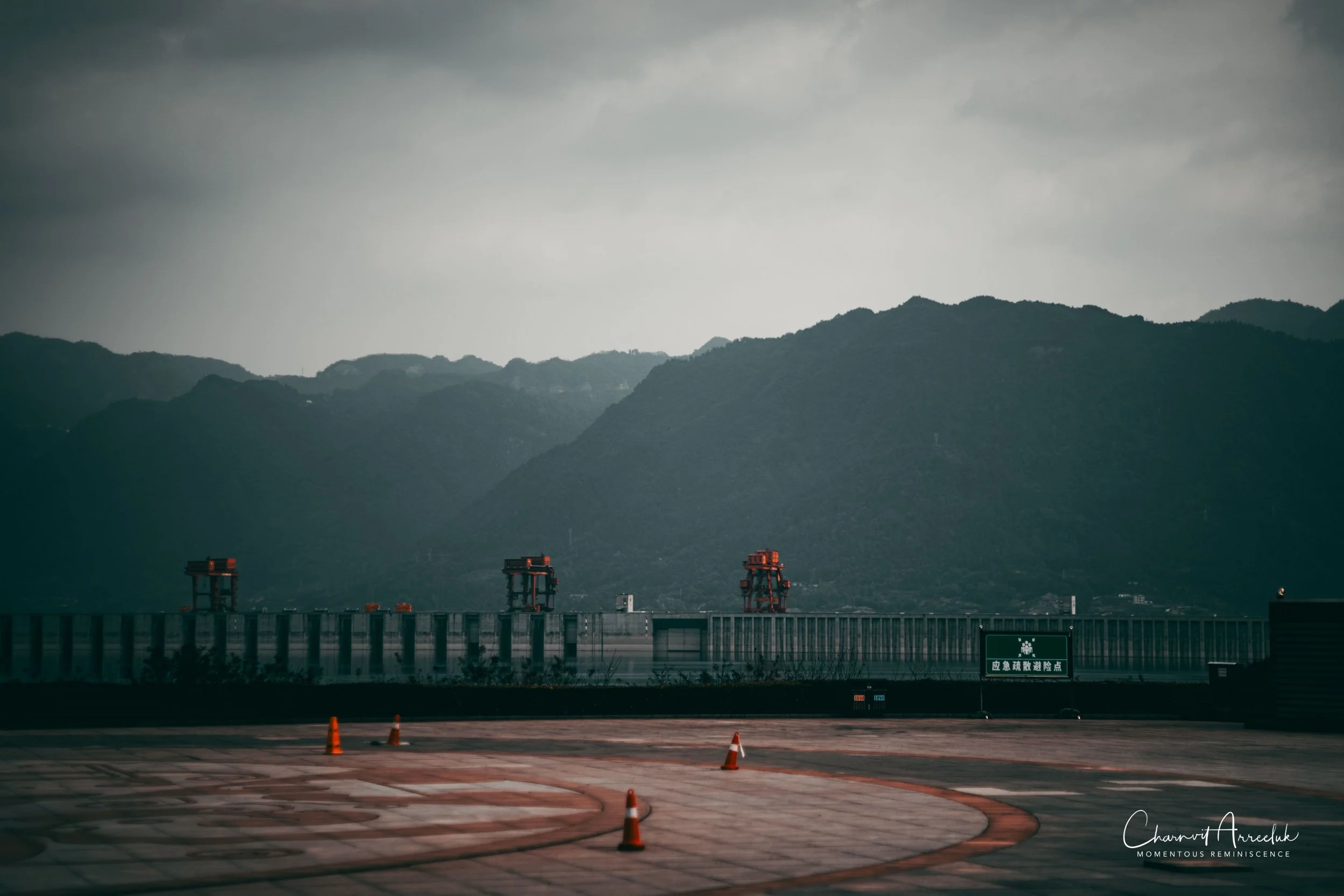 2024-10-14 - China Jangjiajia-62 (Squarespace).jpg