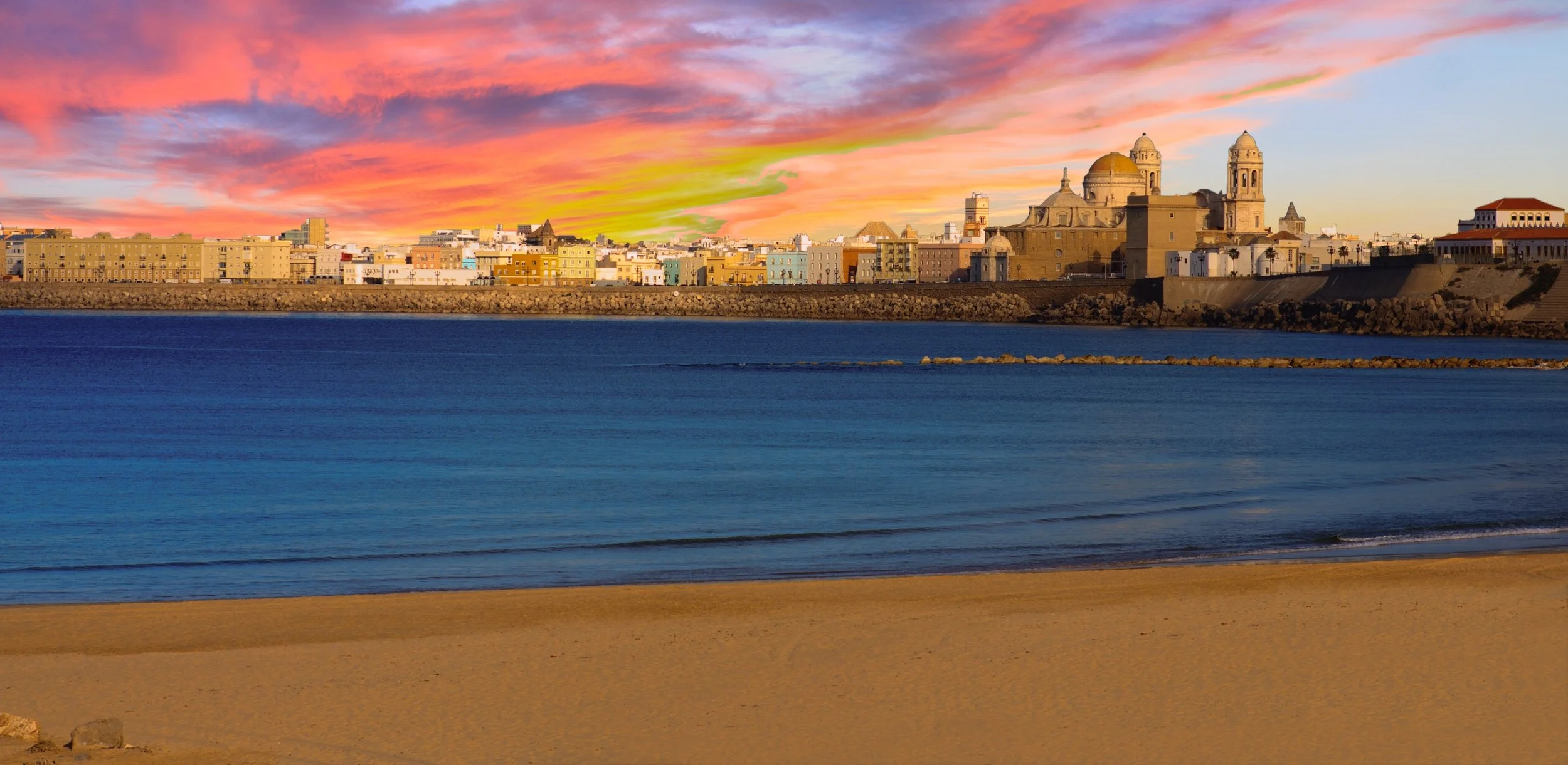 Cadiz_view_from_beach.jpeg