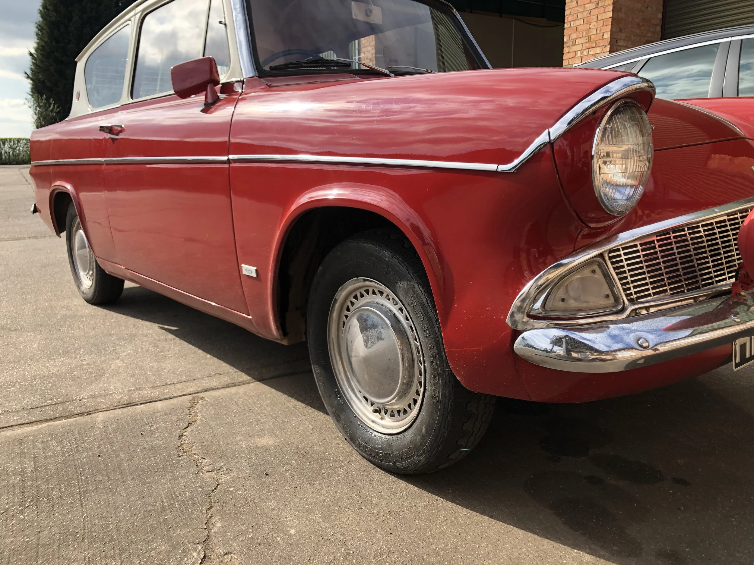 VALVE REPLACMENT &amp; UNLEADED CONVERSION FOR CYLINDER HEADS