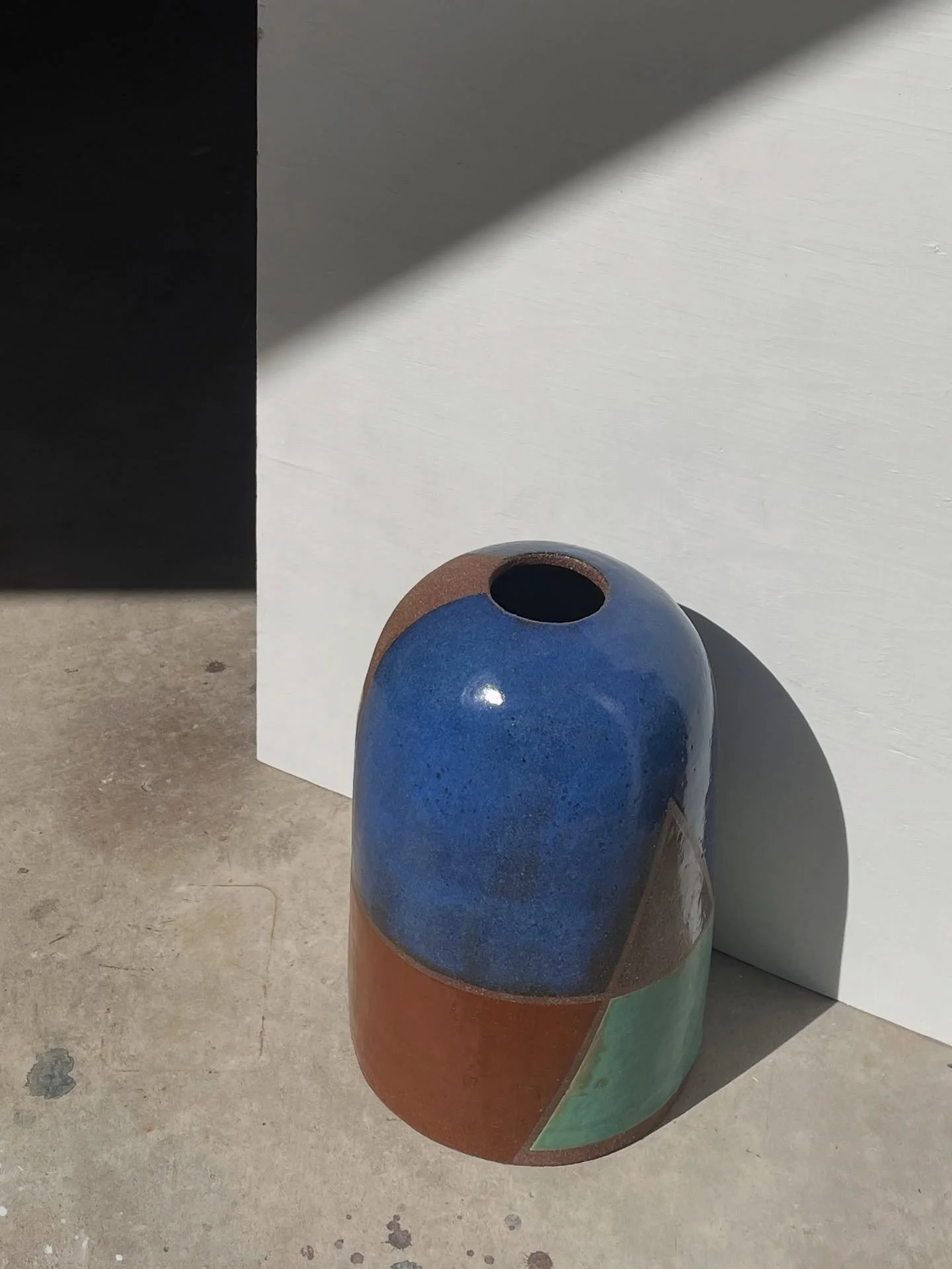 Bucaro de Luna
mid fire stoneware with ashes made from deposited wishes from my 2024 show To Go On Is Victory: Wishing Stations @publicworksartcenter