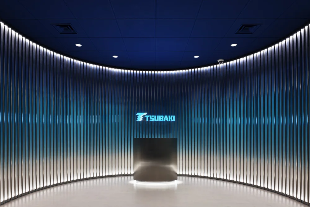 TSUBAKIMOTO CHAIN CO. HQ Office designed by KOKUYO Co.,Ltd. (Japan ...