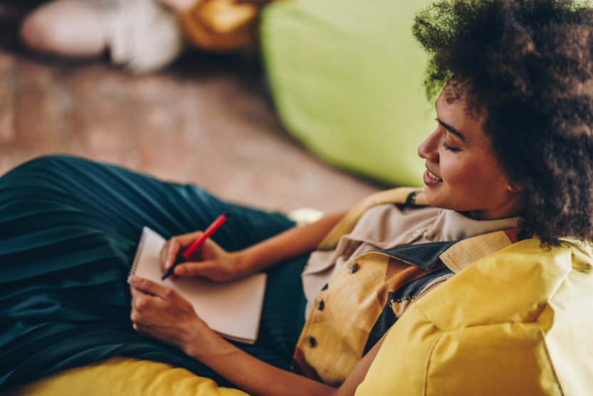 Having a Grown-up Diary Can Actually Make You Happier